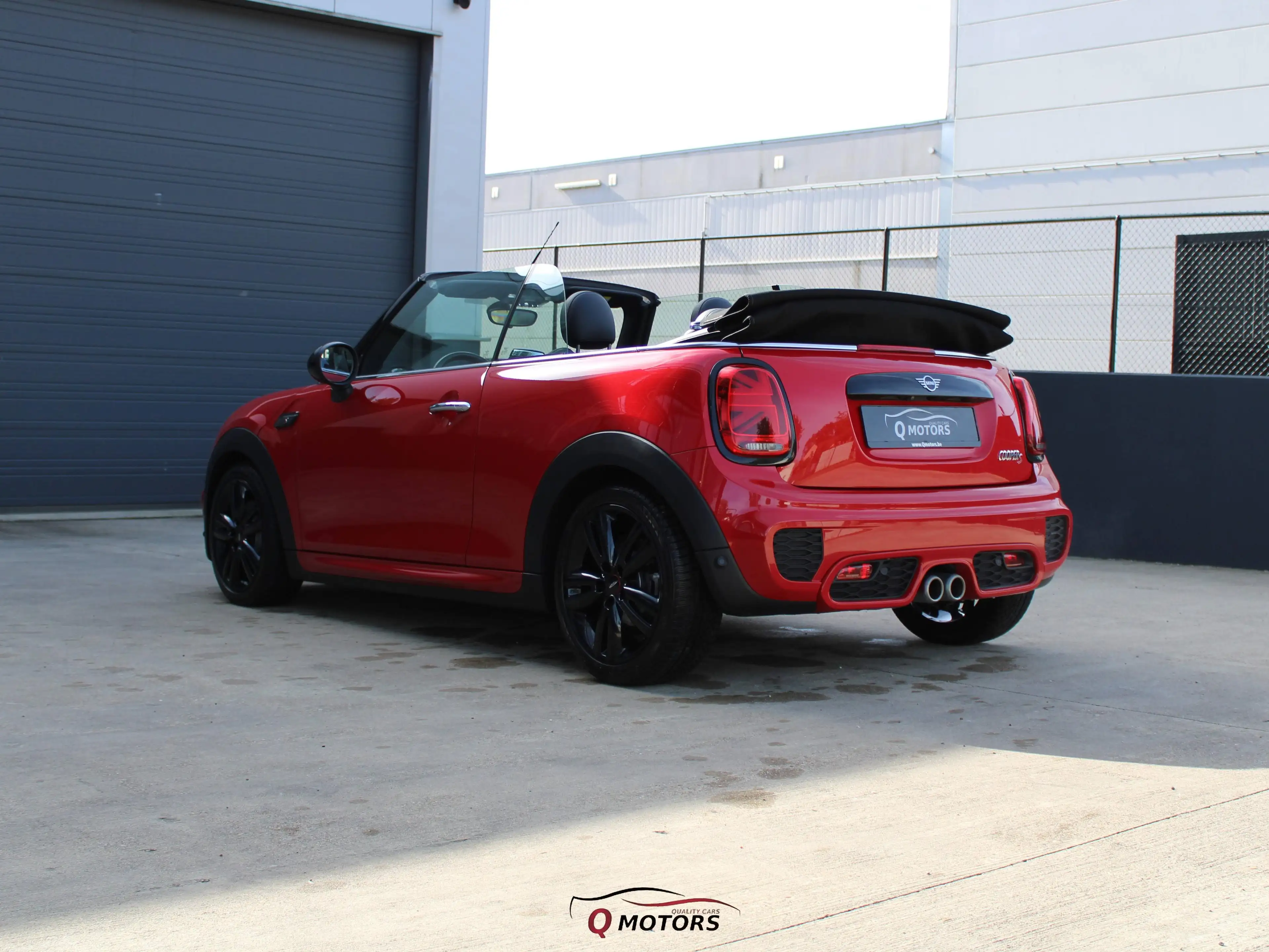 MINI Cooper S Cabrio JCW/LED/KEYLESS/HARMAN KARDON/CAMERA/CARPLAY/GARANTIE — photo 9