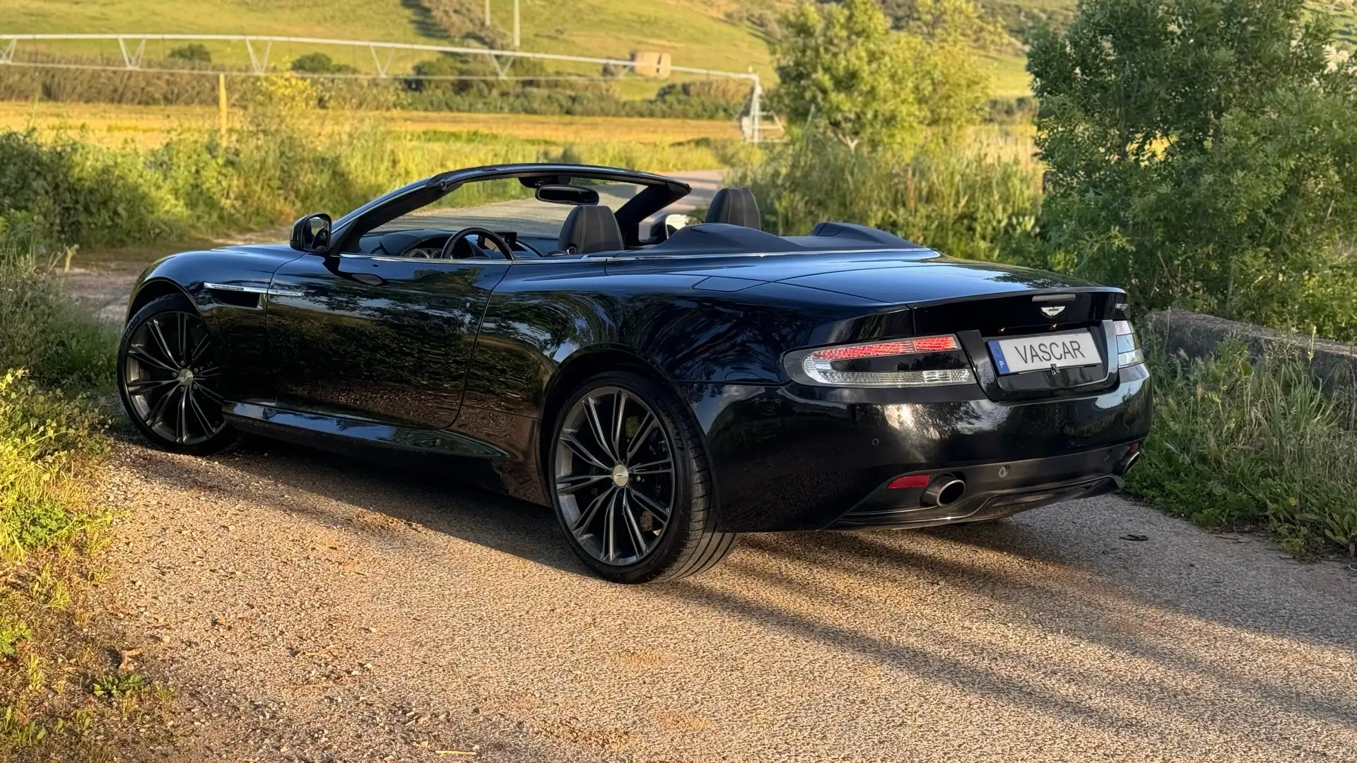 Aston Martin Virage Cabrio Touchtronic Чорний - 2