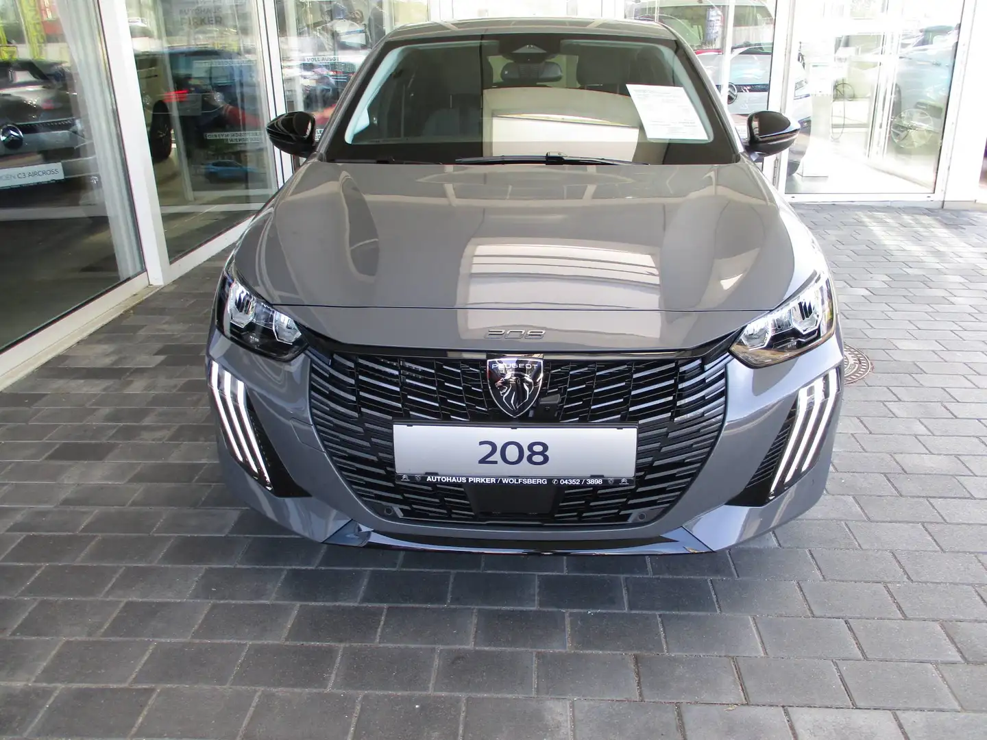 Peugeot 208 Allure Turbo 100 Grau - 2