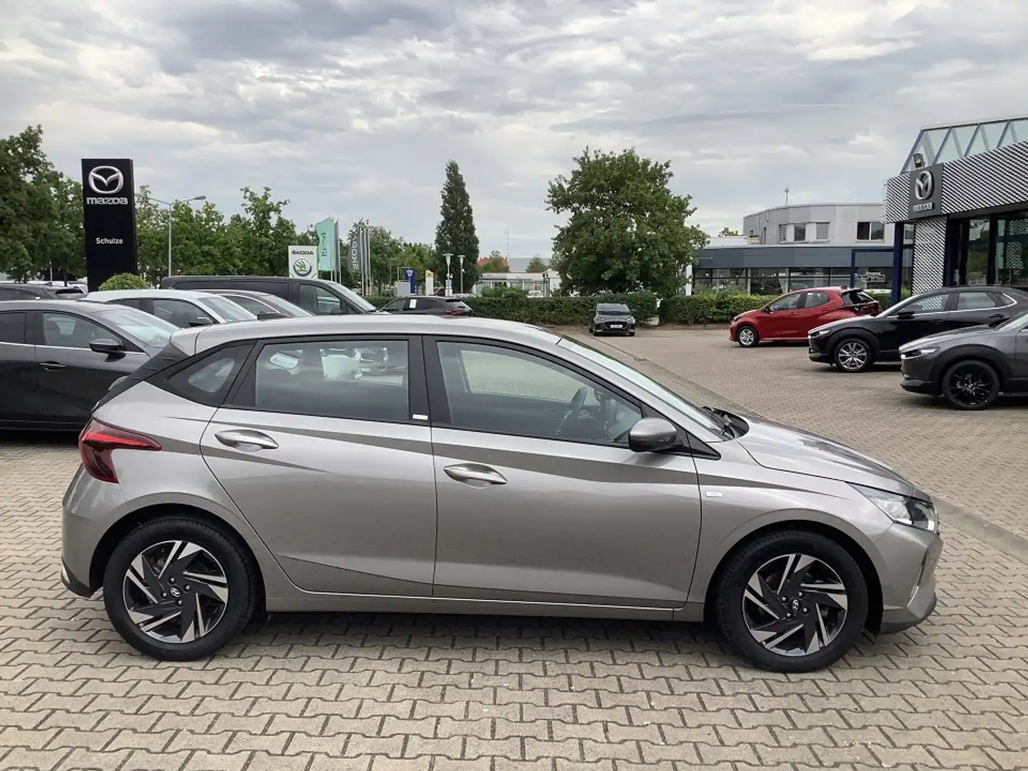 Hyundai i20 1.0 T-GDI Select Mild-Hybrid Silber - 2