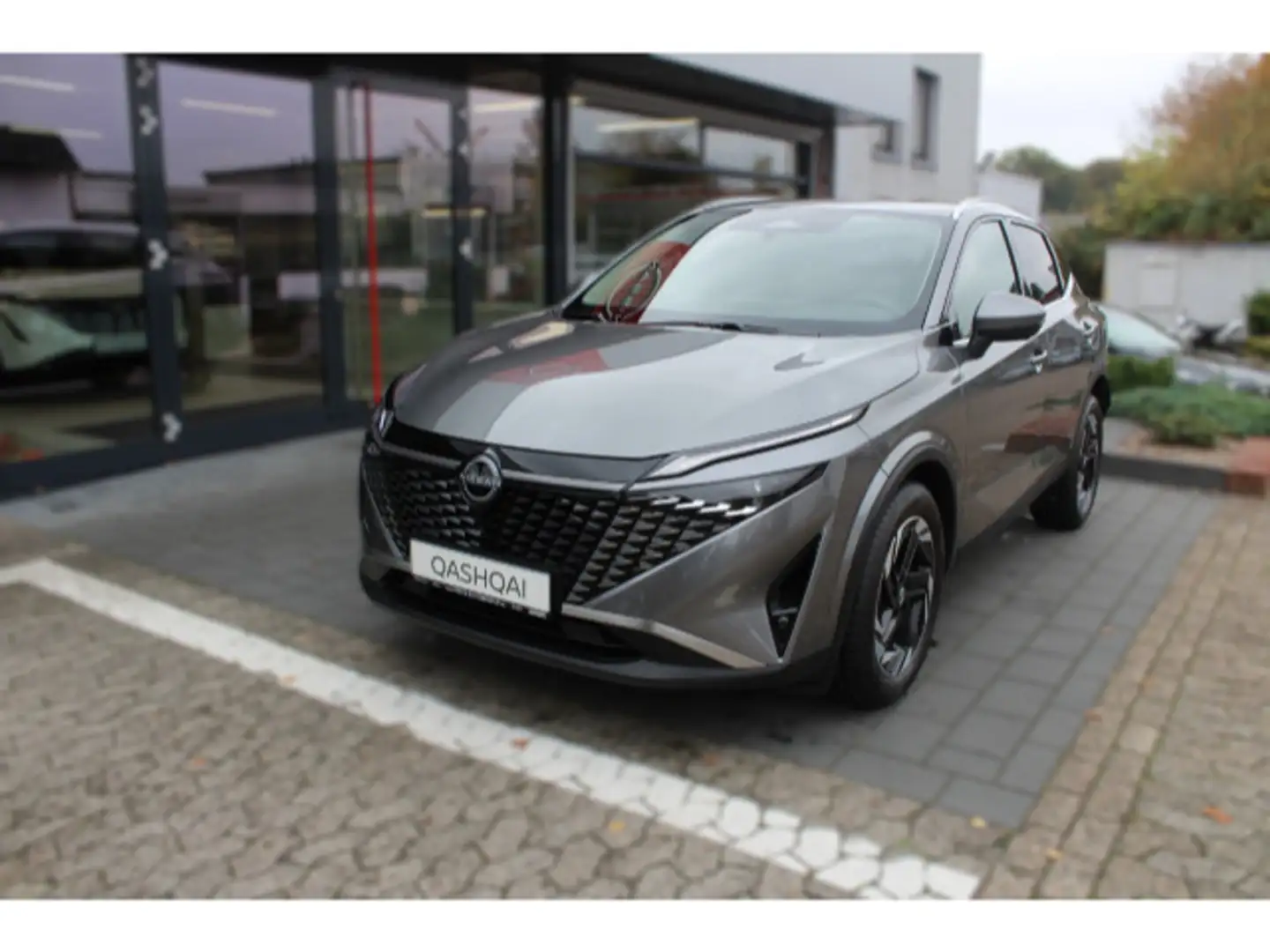 Nissan Qashqai 1.3 DIG-T N-Connecta Winter Gris - 2