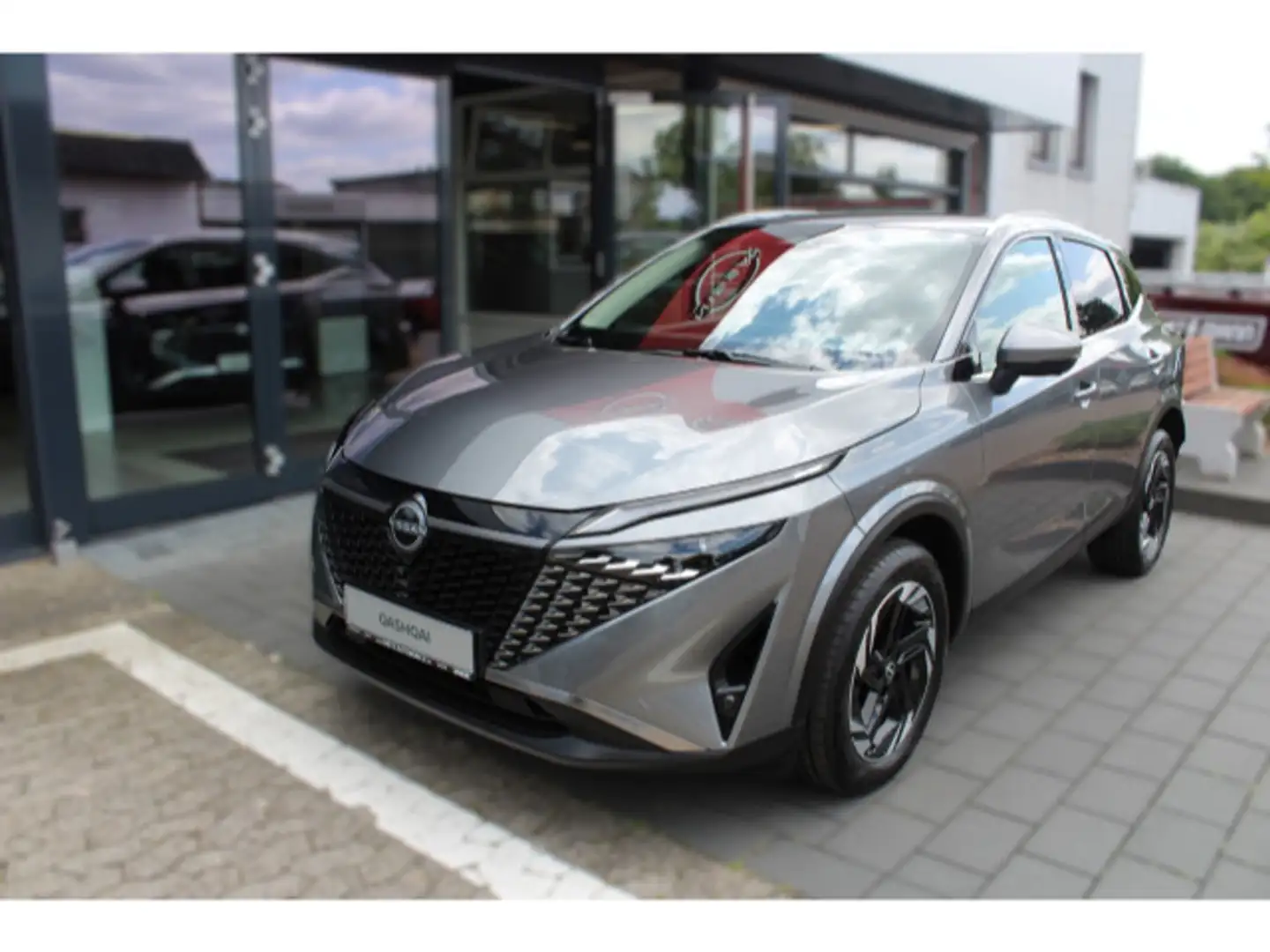 Nissan Qashqai 1.3 DIG-T N-Connecta Winter Gris - 2