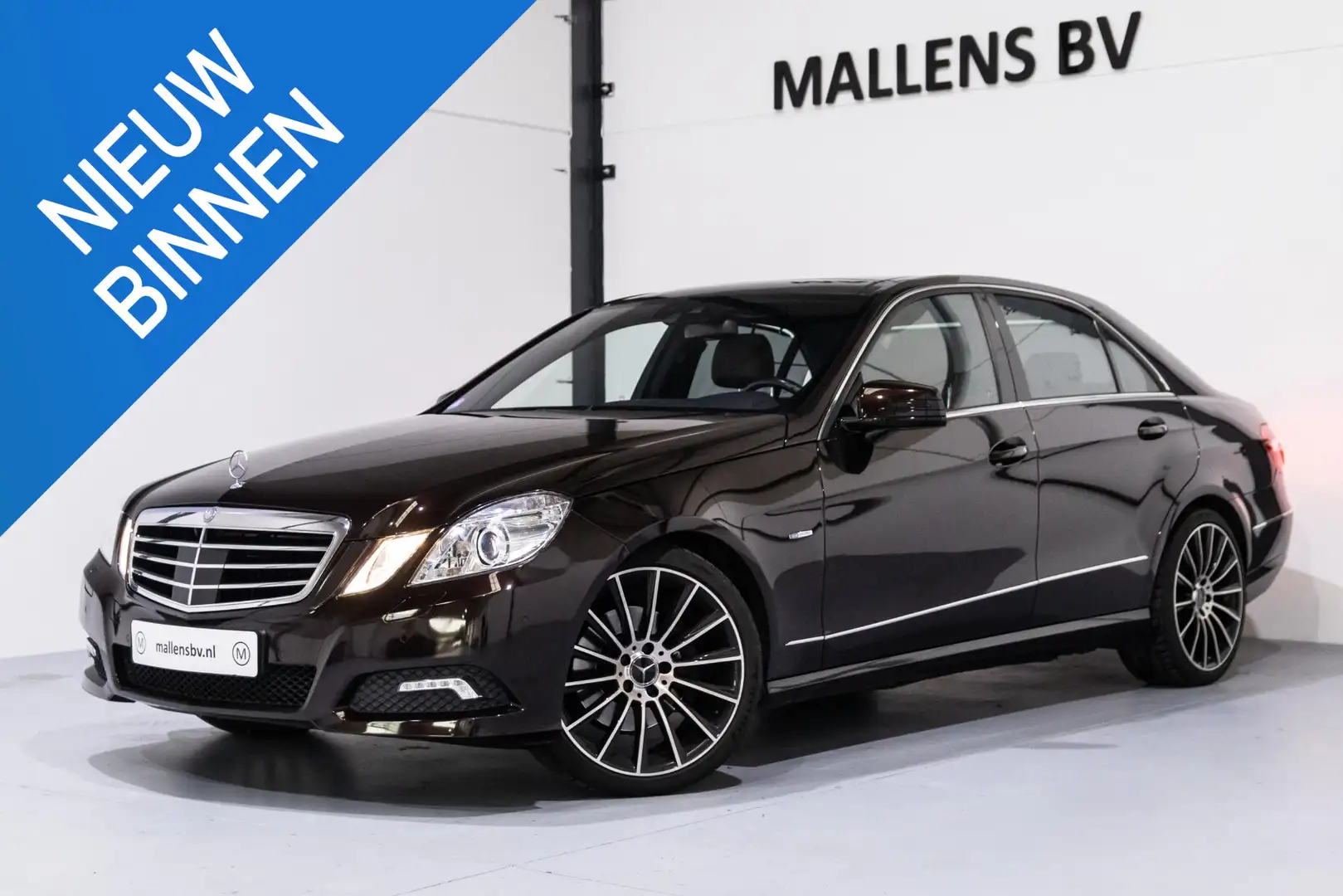 Mercedes-Benz E 350 CGI Avantgarde YOUNGTIMER/PANO/LEDER/MEMORY/NIGHTV Bruin - 1