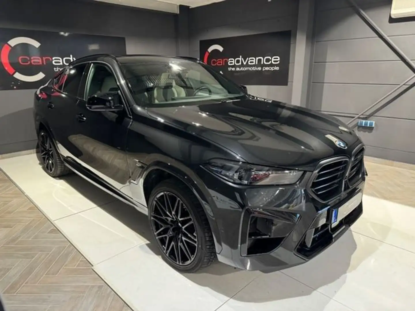 BMW X6 M Noir - 2