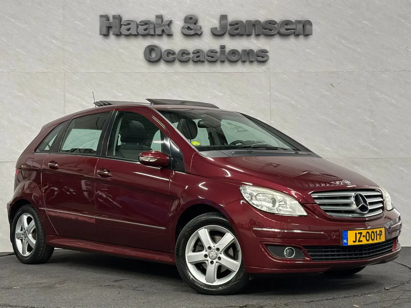 Mercedes-Benz B 170 Pano - Stoelverwarming - Parkeersensoren Rot - 2