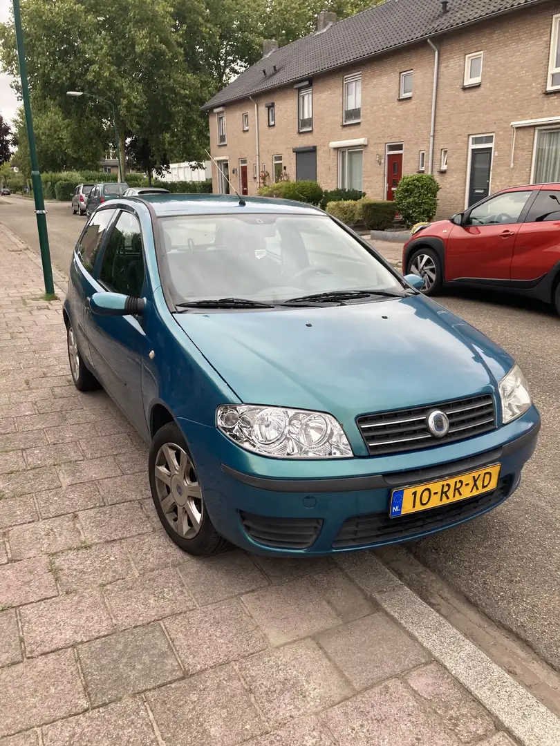 Fiat Punto 1.4-16V Dynamic APK 04-2026 Groen - 1