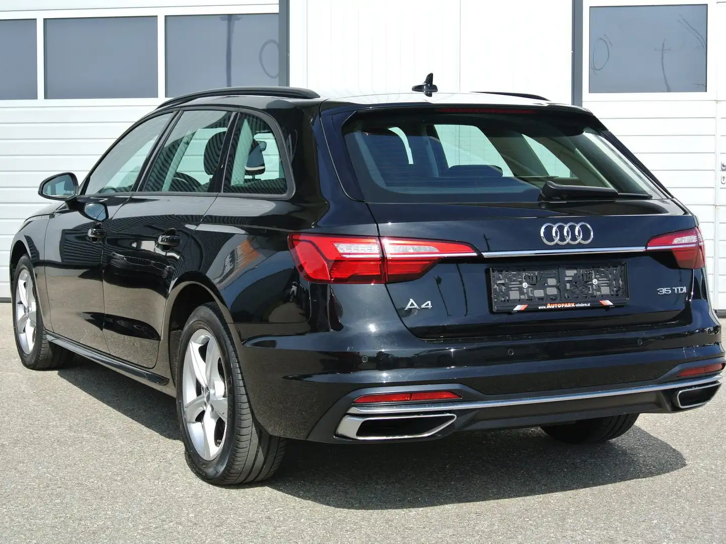 Audi A4 Avant 35 TDI advanced S-tronic Negro - 2