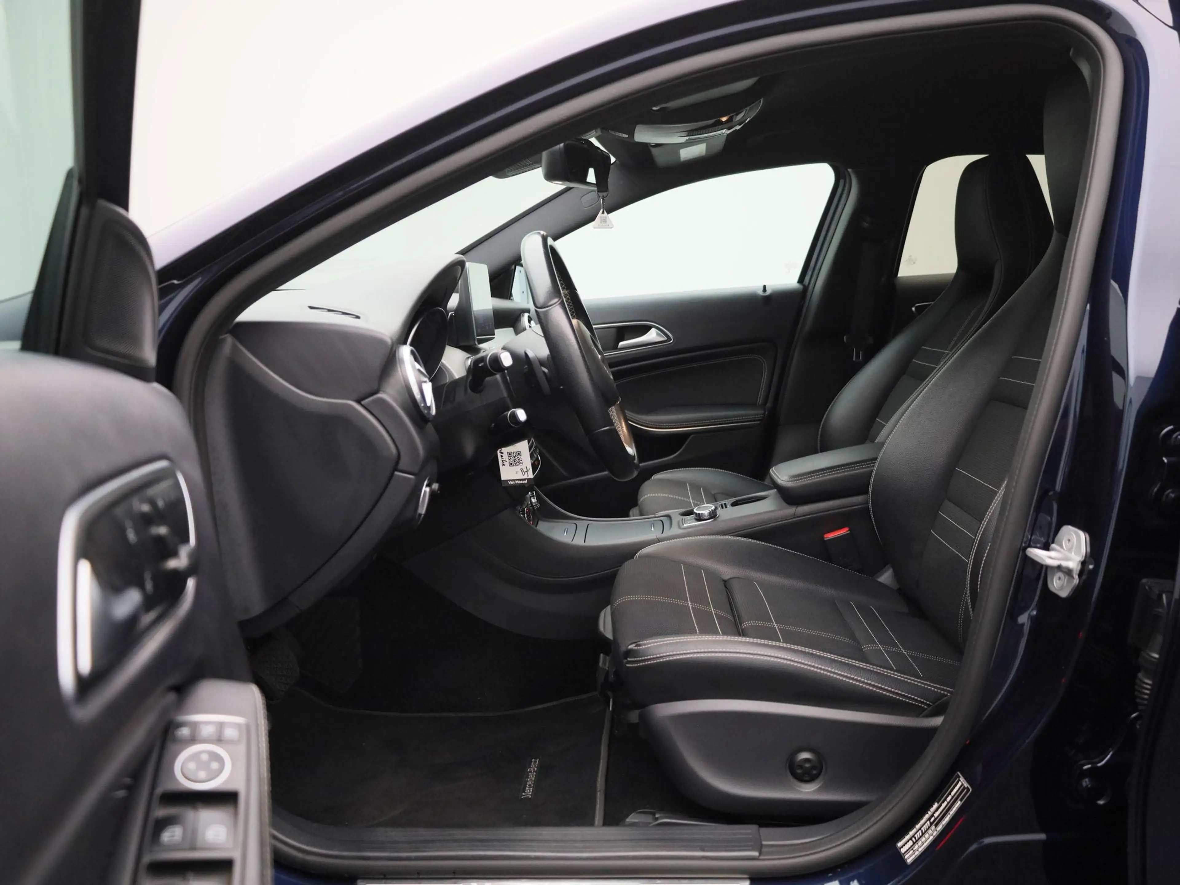 Mercedes-Benz GLA 250 Prestige VERWACHT !! | AUTOMAAT | TREKHAAK | CAMER — photo 11