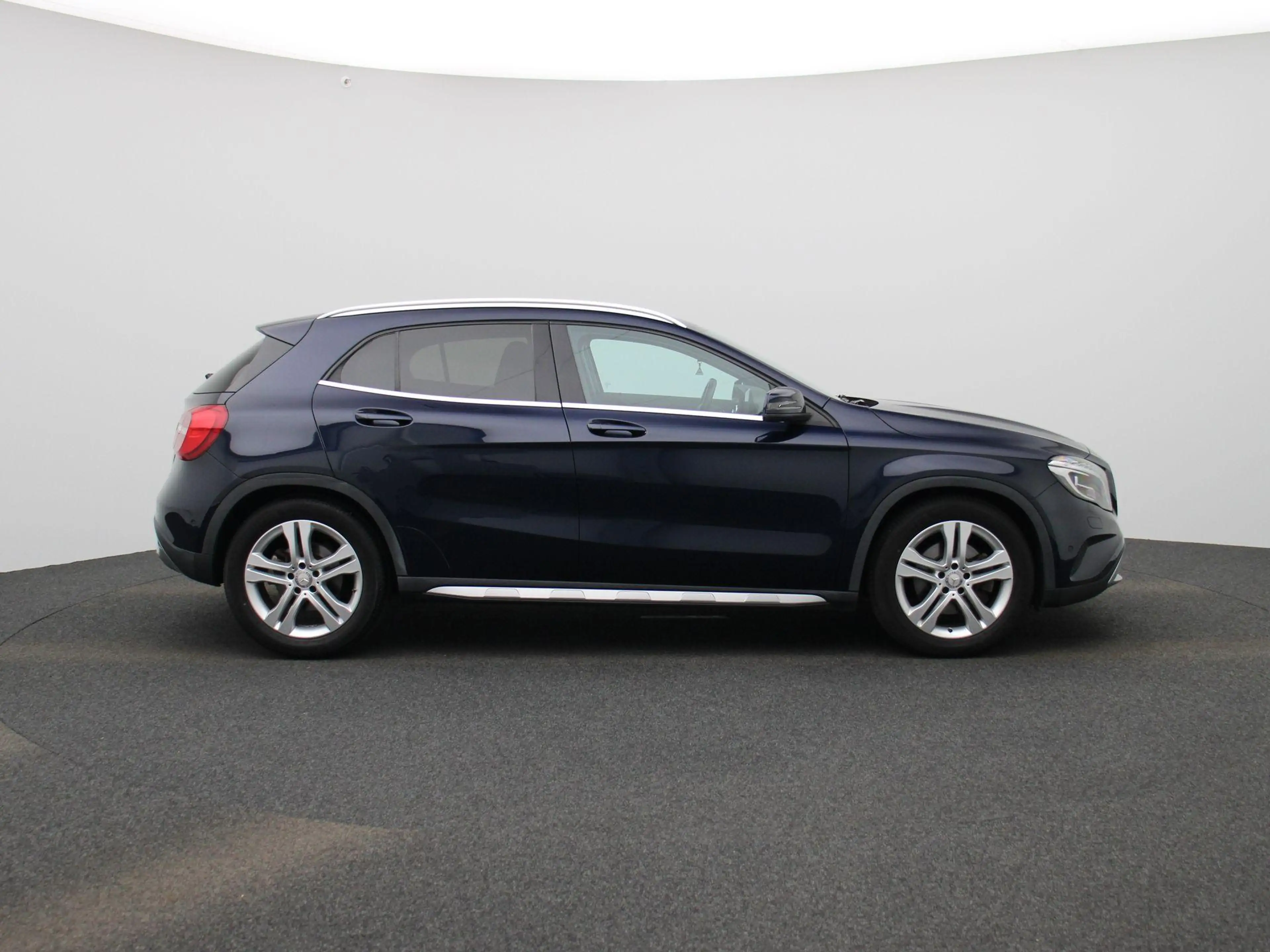 Mercedes-Benz GLA 250 Prestige VERWACHT !! | AUTOMAAT | TREKHAAK | CAMER — photo 6