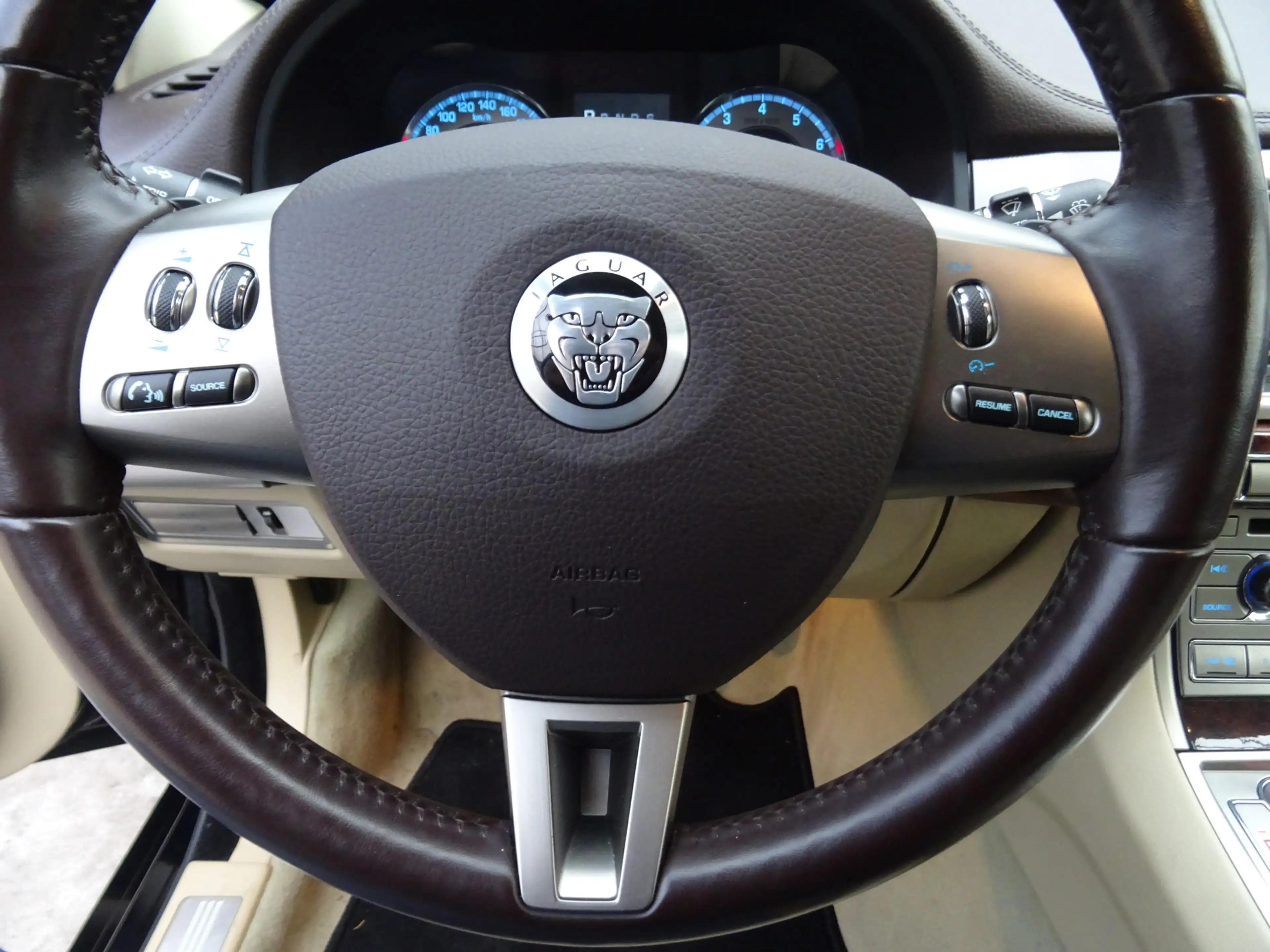 Jaguar XF 3.0 V6 Premium Luxury * DEALER ONDERH. * LAGE KM ! — photo 10