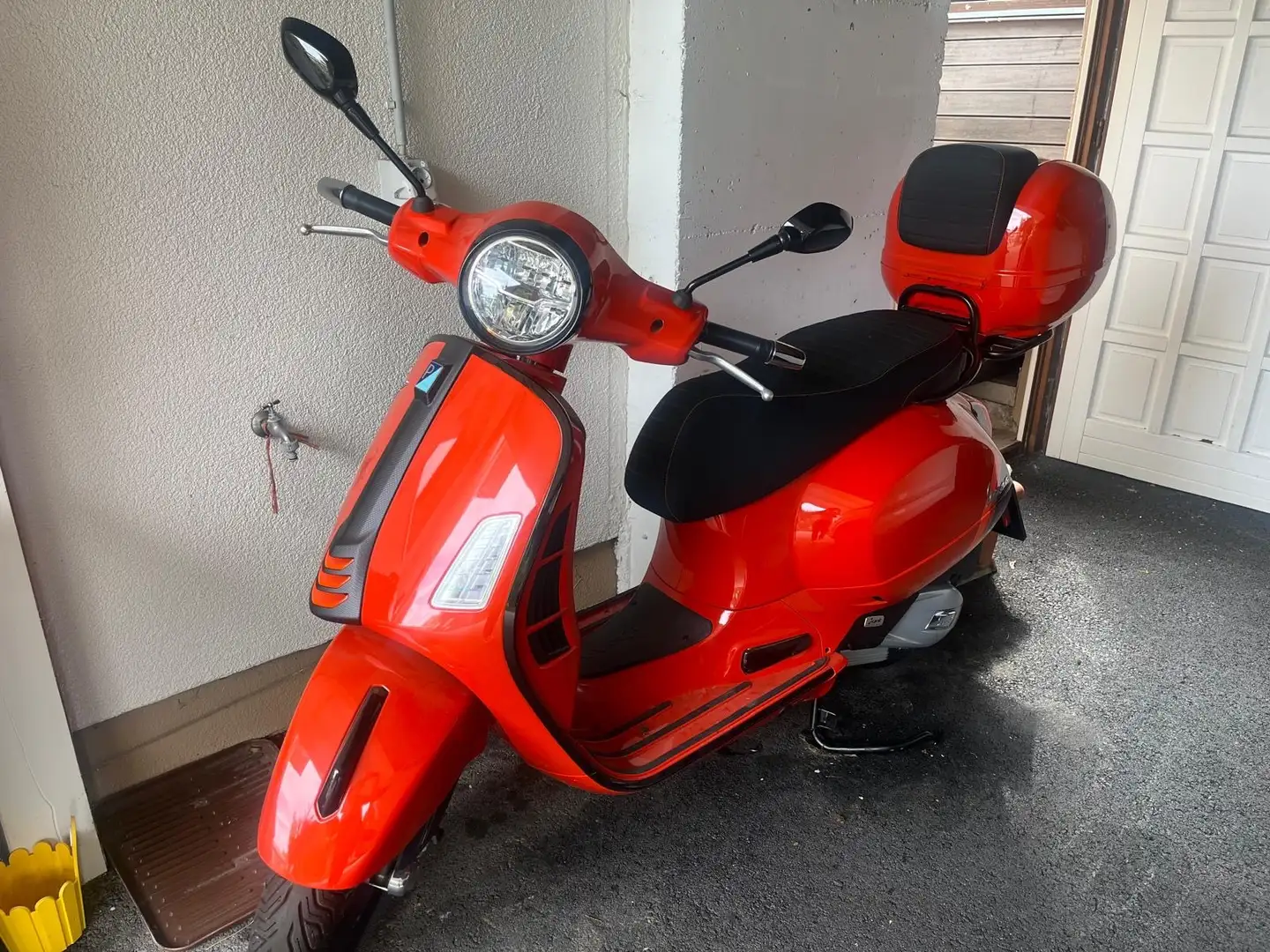 Vespa GTS 125 Оранжевий - 2