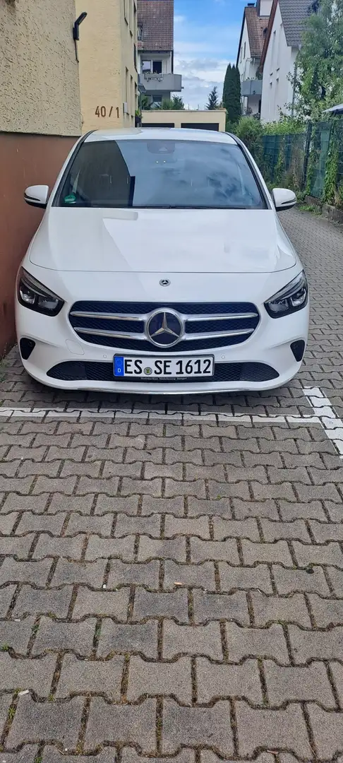Mercedes-Benz 180 - 1
