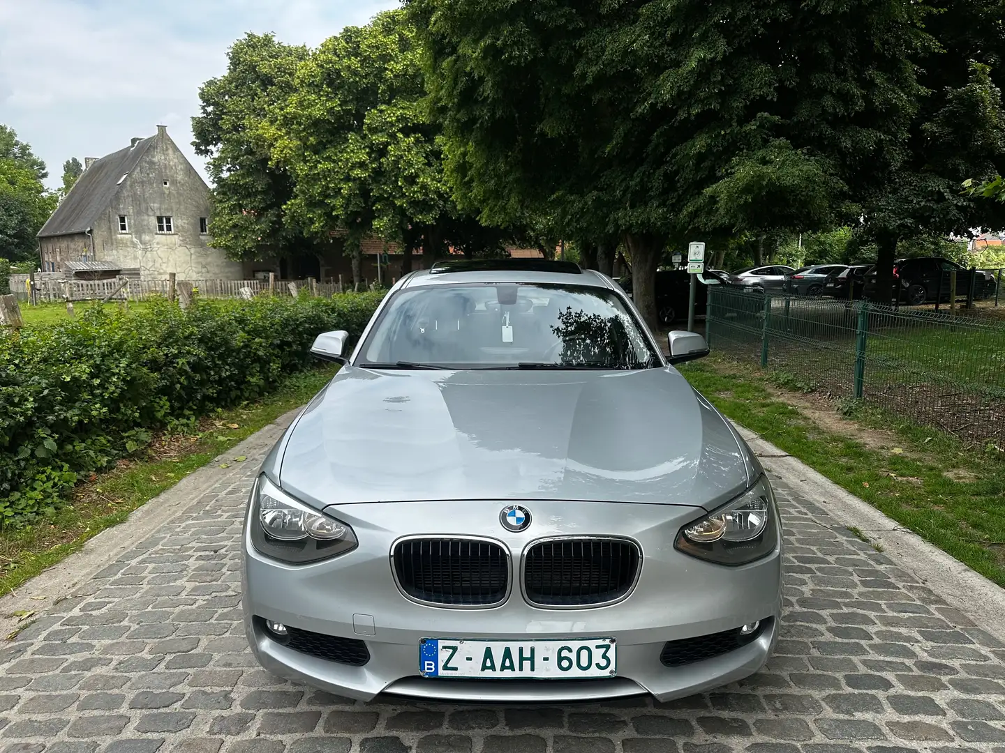 BMW 116 116 dA *** AUTO *** TOIT OUVRANT Argent - 2