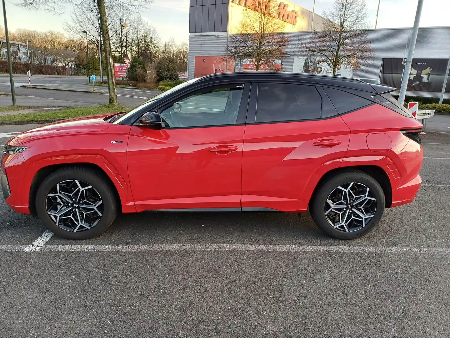 Hyundai TUCSON TUCSON 1.6 T-GDi HEV 2WD N Line Schwarz - 1