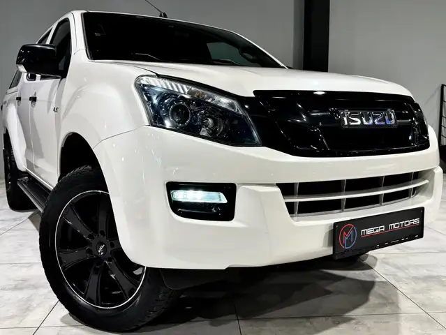 Isuzu D-Max 2.5TDi Bi-TURBO 163CV SERiE AKOYA CAMERA CARPLAY JA19" +