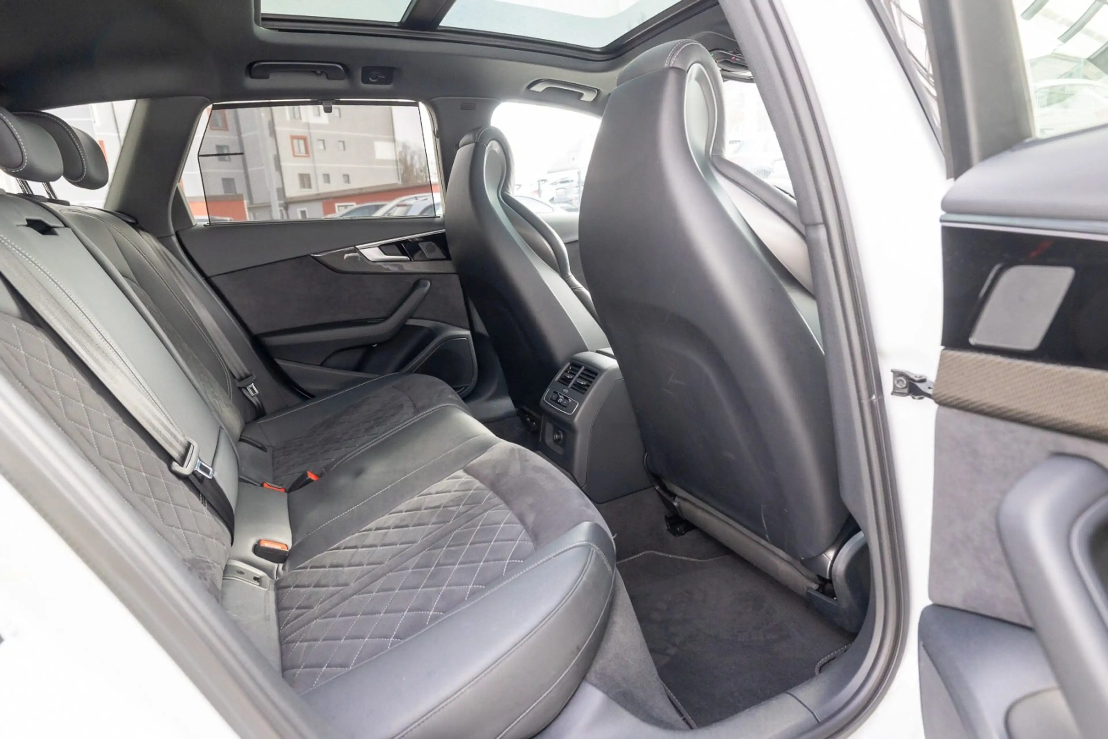 Audi S4 Avant TDI qu. tiptr.(Matrix,KS,Pano,Navi+,ACC) — photo 6