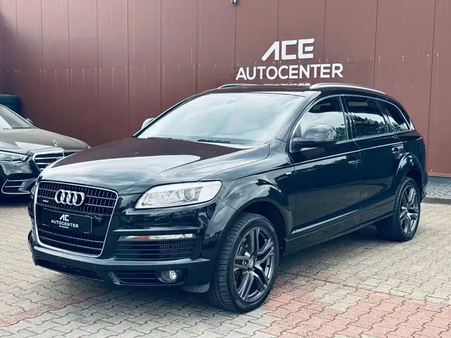 Audi Q7 4.2 TDI quattro S-line PANO+-7-Sitzer