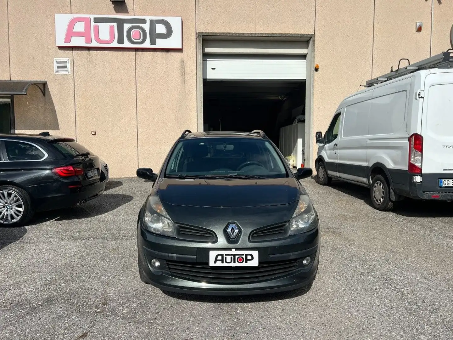 Renault Clio 1.2 16V SporTour Dynamique Grün - 2