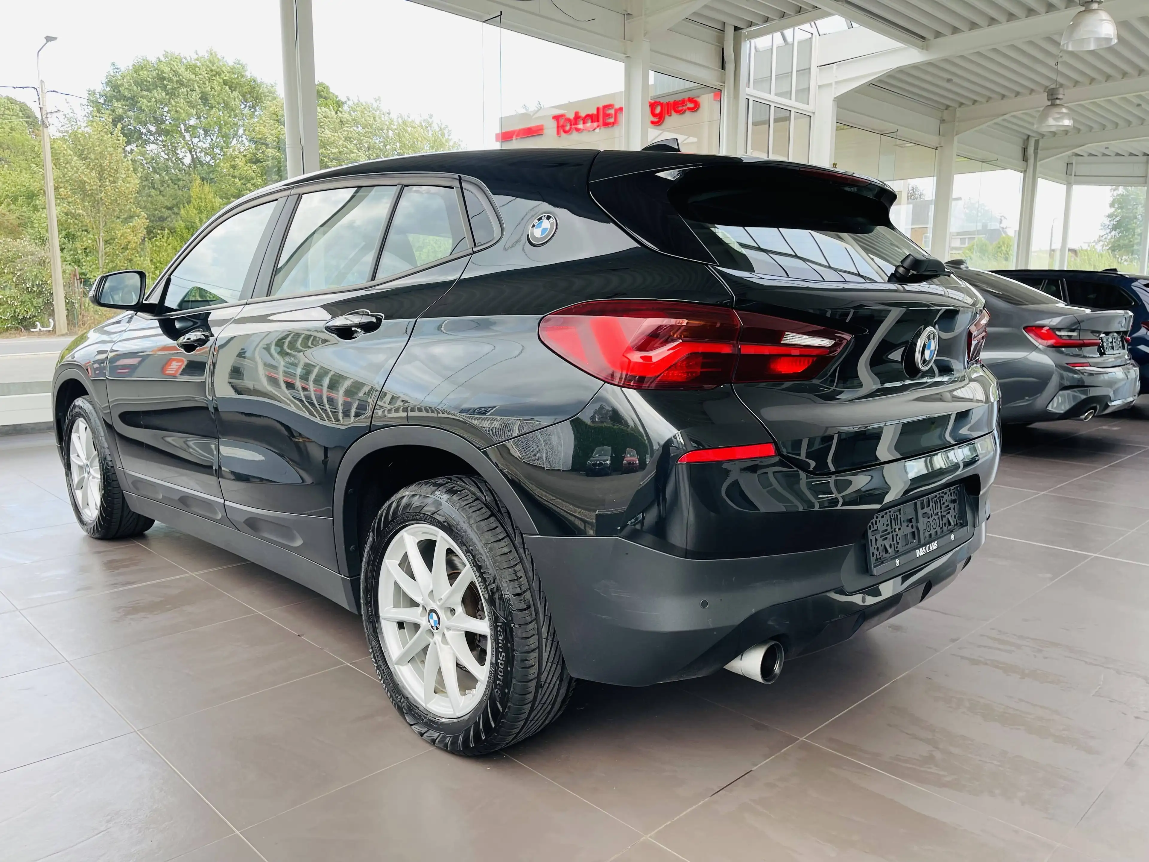 BMW X2 1.5 dA *** GARANTIE + LED + GPS + SIEGE CHAUFFANT *** — photo 7