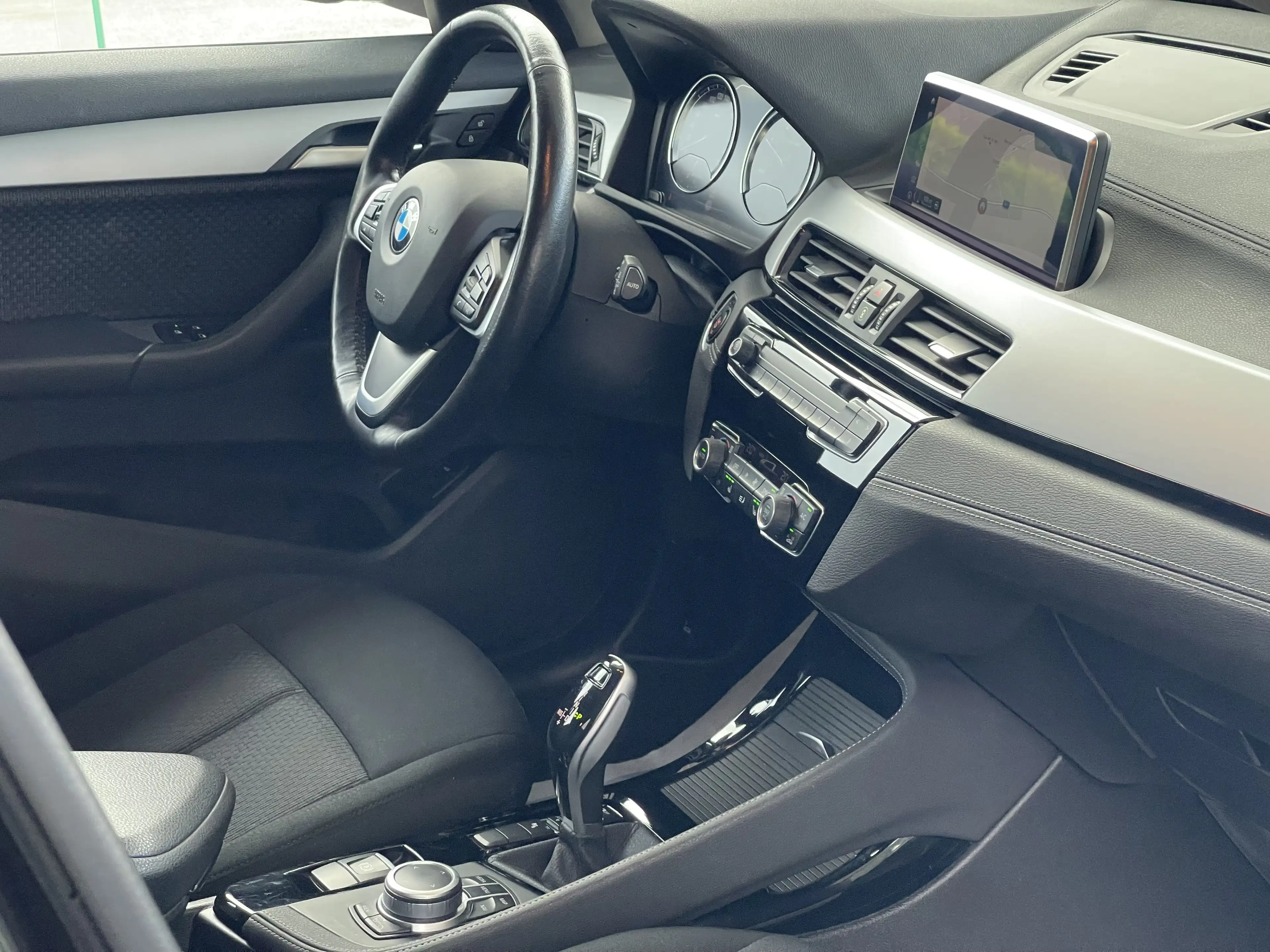 BMW X2 1.5 dA *** GARANTIE + LED + GPS + SIEGE CHAUFFANT *** — photo 13