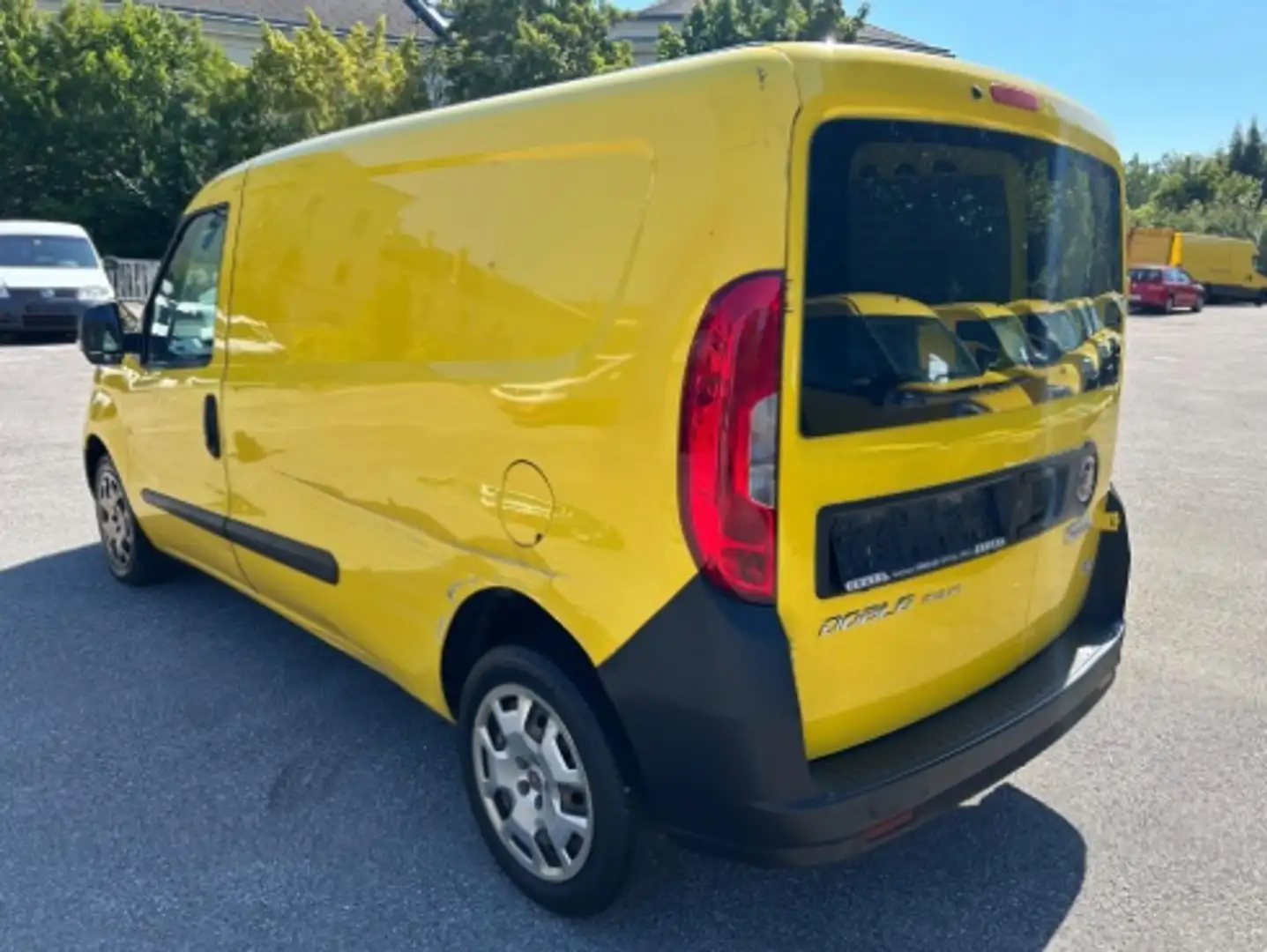 Fiat Doblo Fiat Doblo Cargo Maxi 1,3 Multijet Euro 5 Gelb - 2