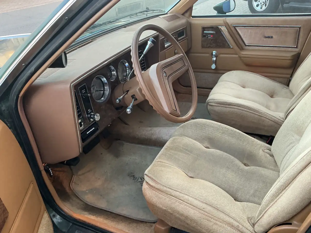 Buick Skylark Limited Sedan, foto 6