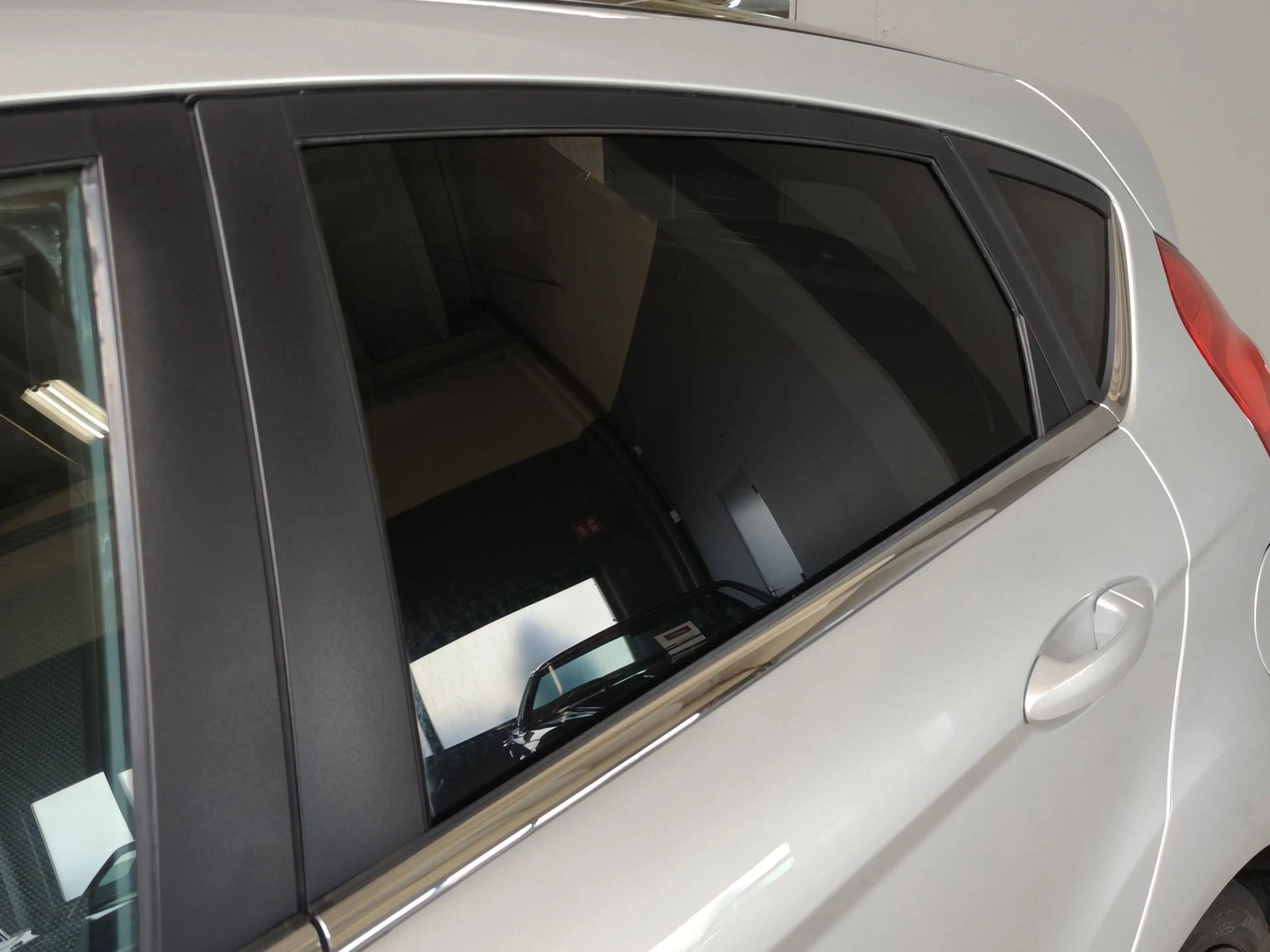 Ford Fiesta 100-PK Silver Edition / Distributiesnaar NIEUW! — photo 7