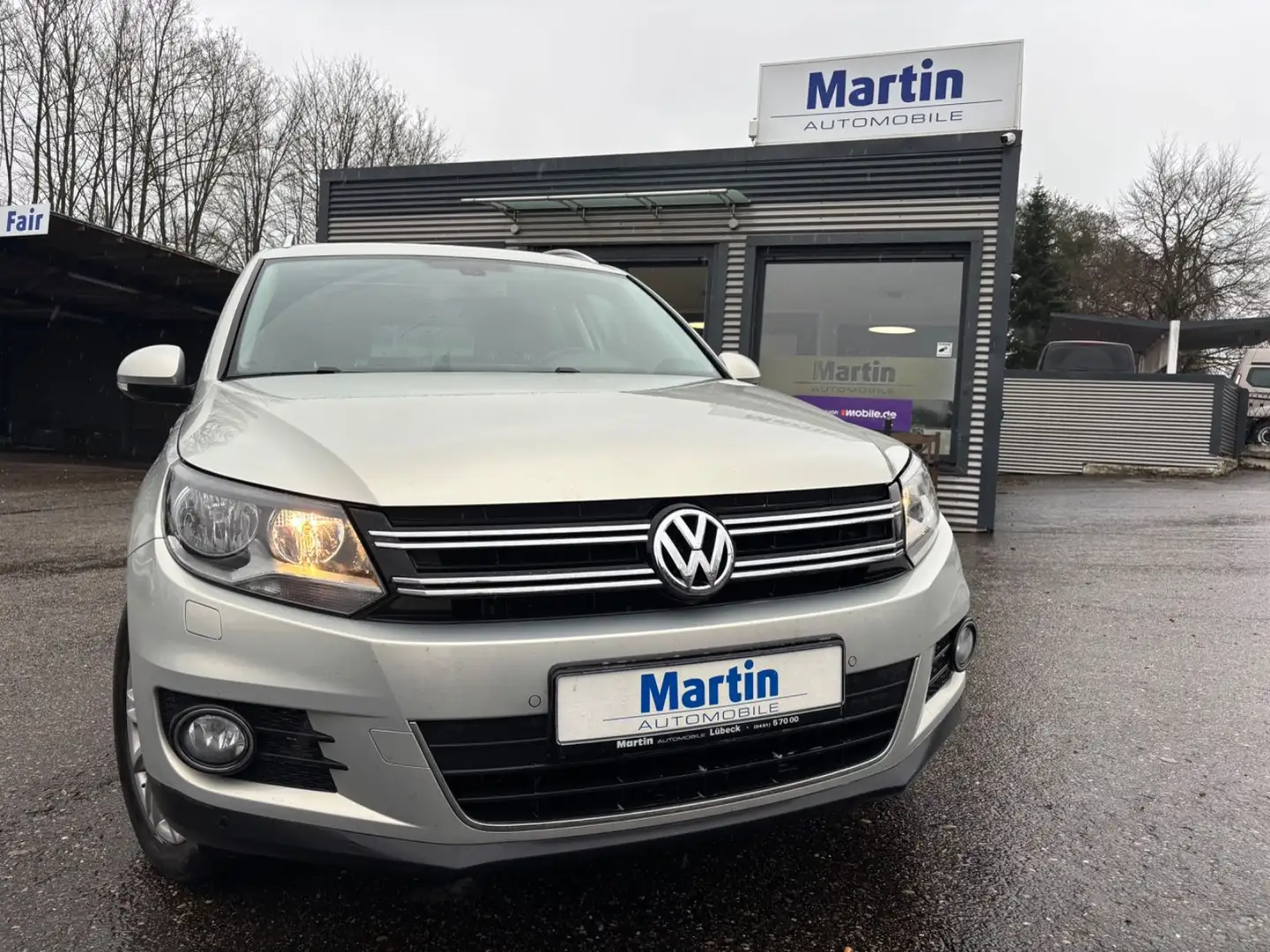 Volkswagen Tiguan Sport & Style * PANO-SCHIEBEDACH+AHK * Silber - 1