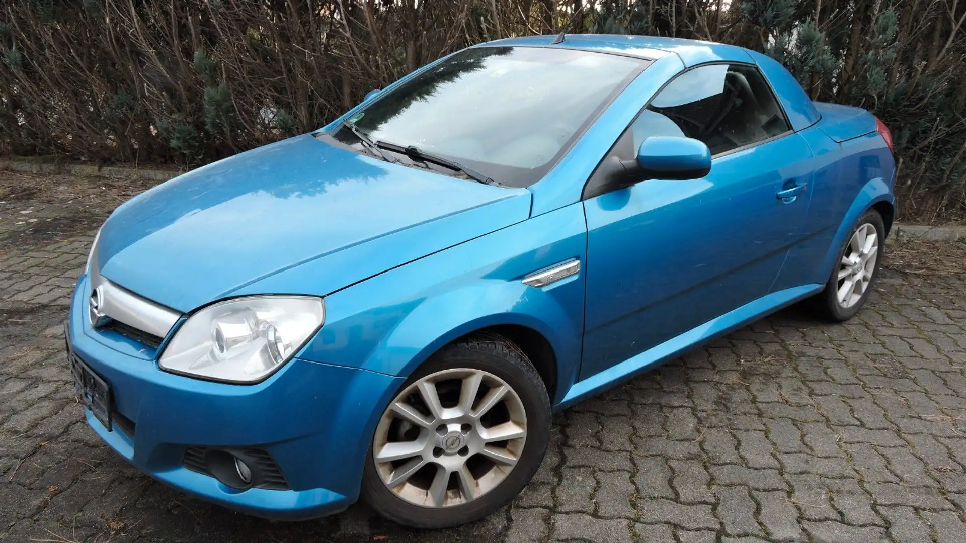 Opel Tigra 1.8 Bleu - 1