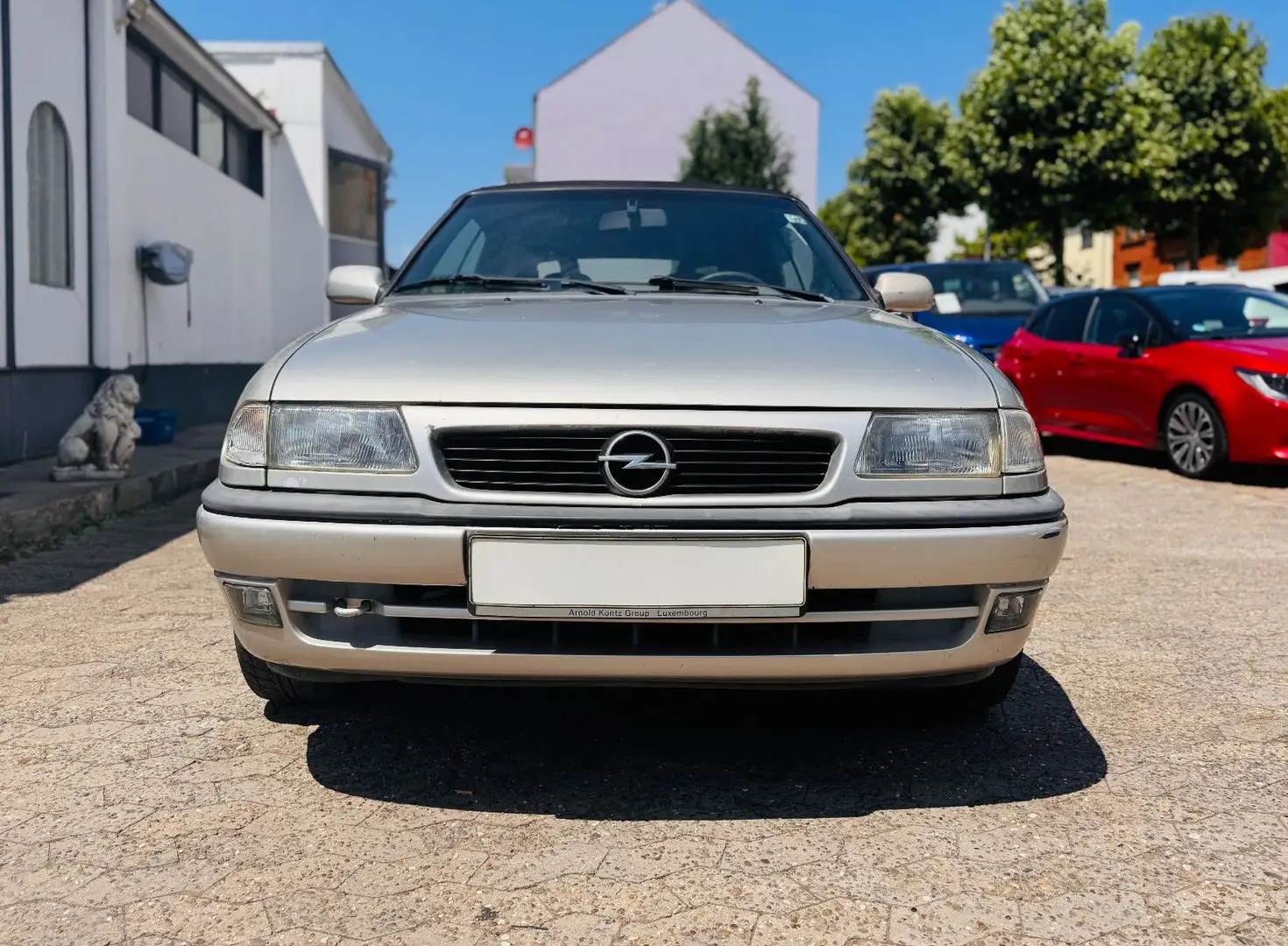 Opel Astra F 1.6 Cabrio Automatik Leder - 2