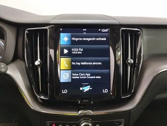 Volvo XC60 view 15