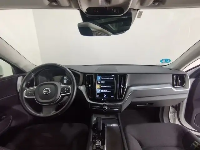 Volvo XC60 view 7