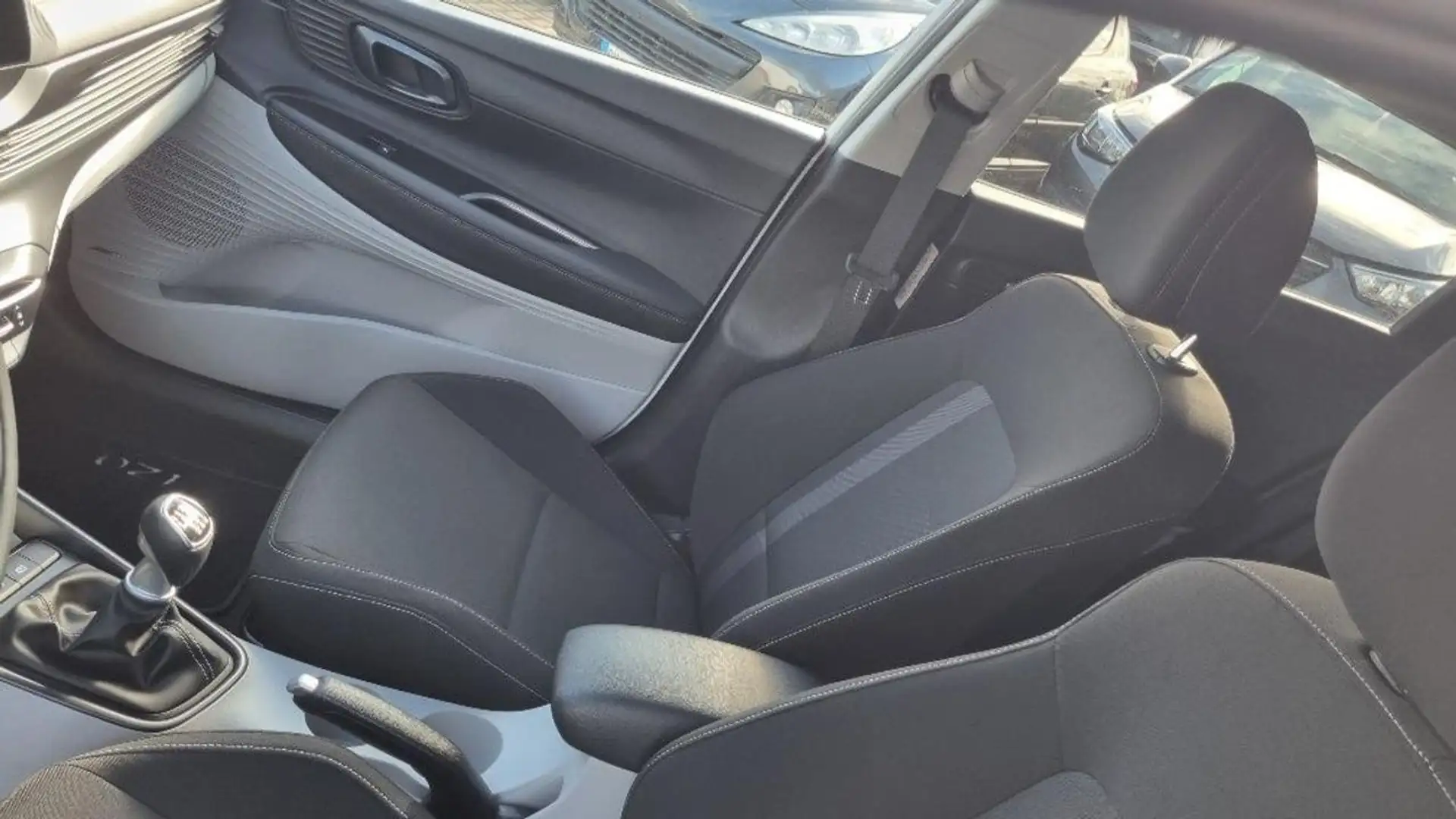 Hyundai i20 1.0 T-GDI 48V iMT Prime Weiß - 2