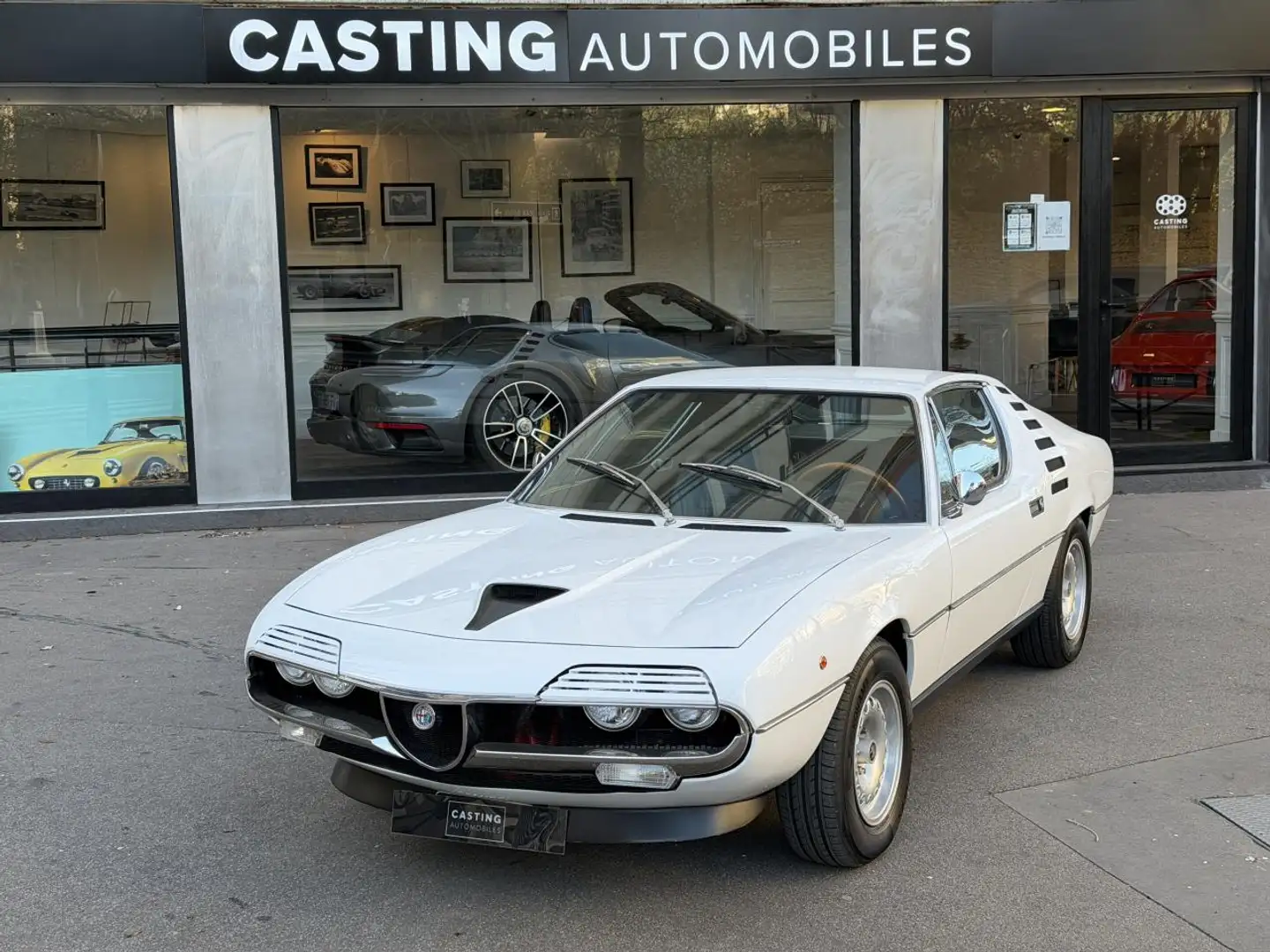 Alfa Romeo Montreal Coupe Blanco - 2