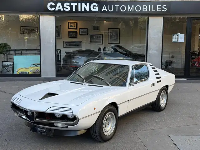 Alfa Romeo Montreal Coupe