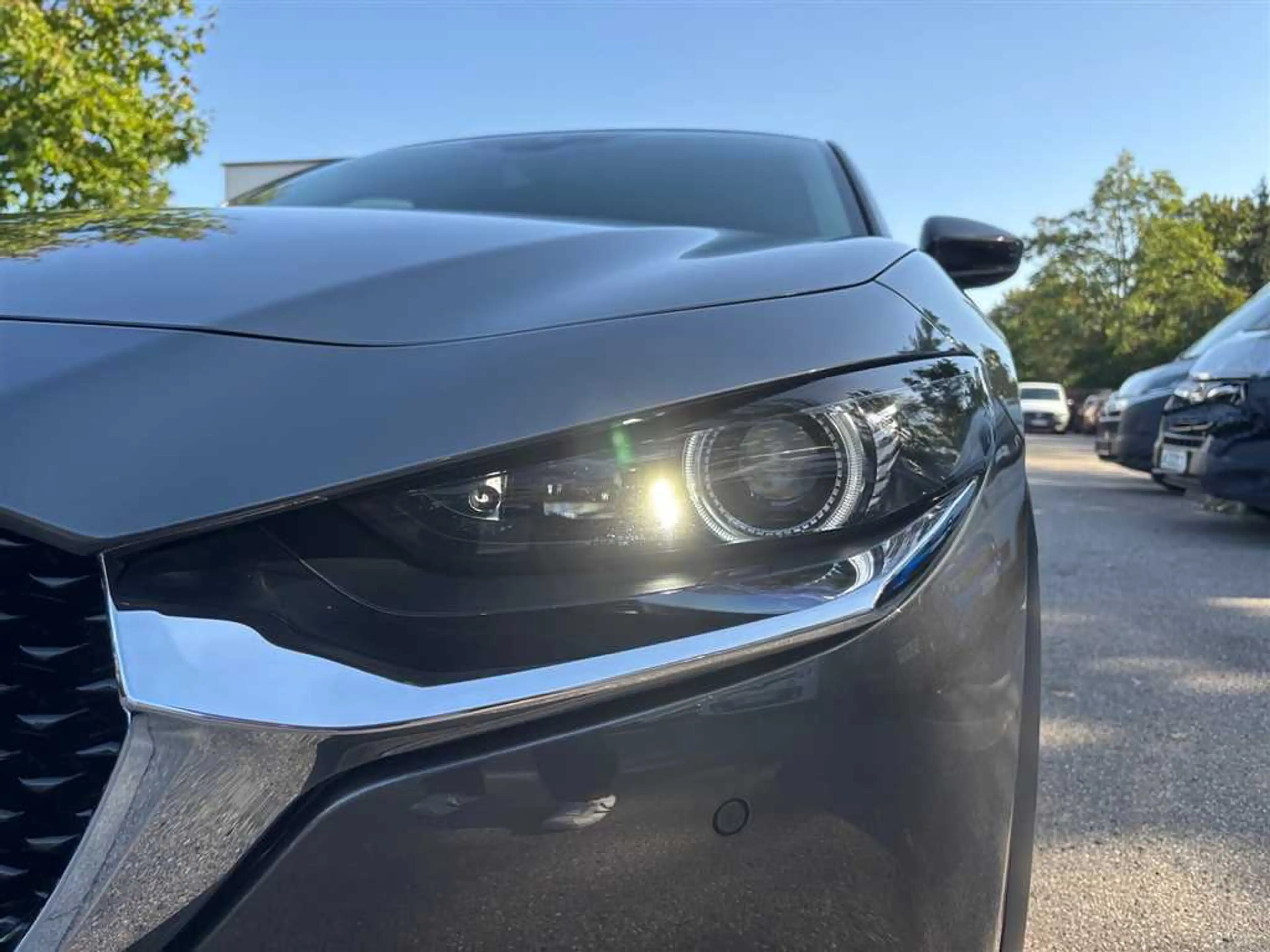 Mazda CX-30 2.0 M Hybrid Selection 360 Kamera Head UP Matrix L — photo 7