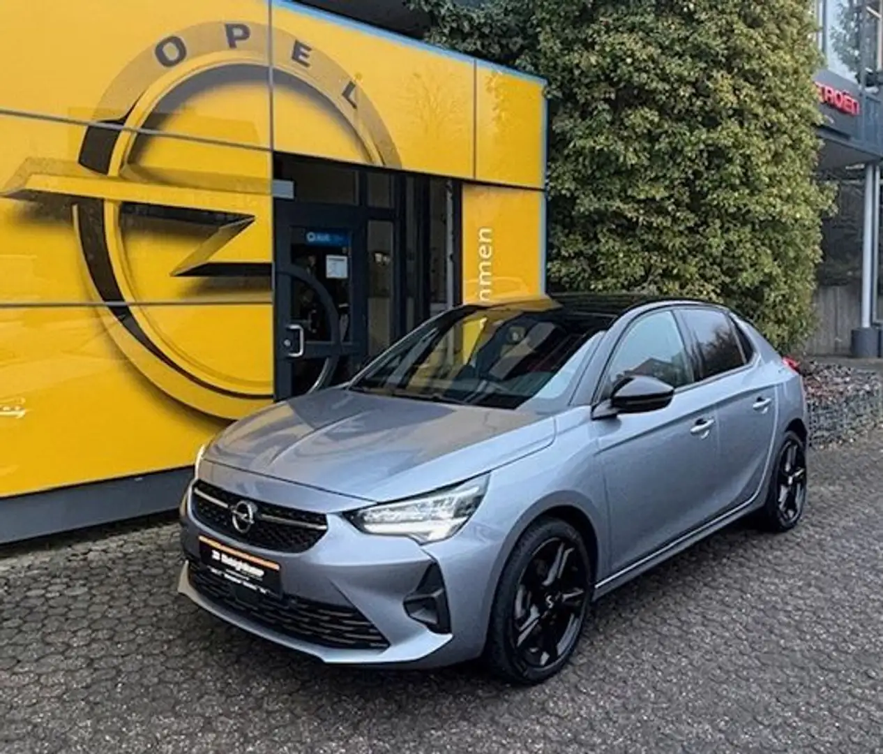 Opel Corsa F GS Line Silber - 1