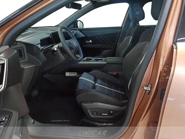 Opel Grandland view 7