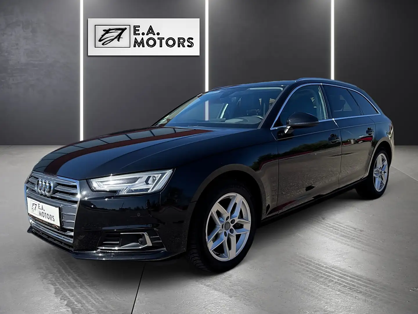 Audi A4 Avant 2,0 TDI Design S-tronic Schwarz - 1