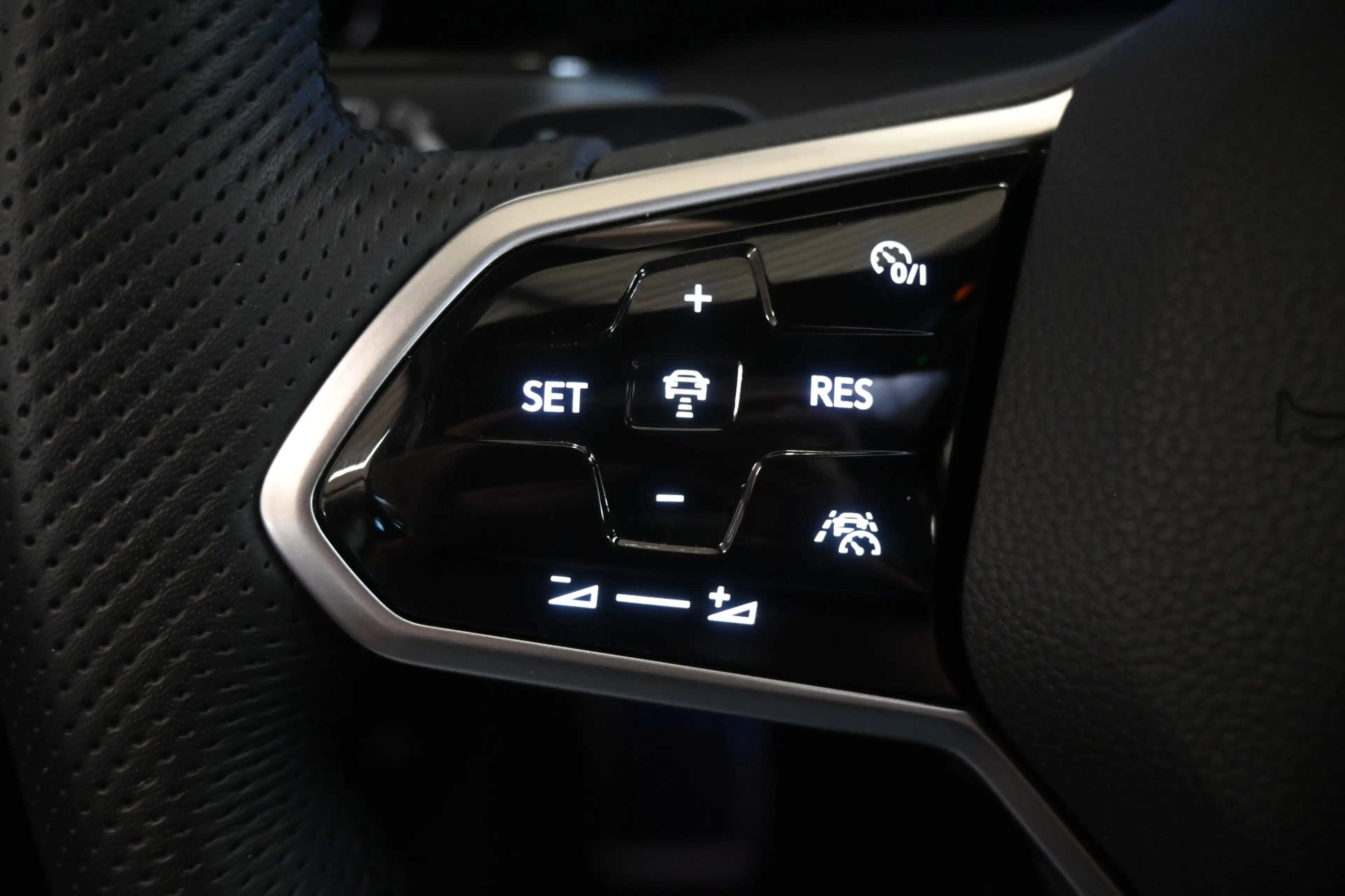 Volkswagen Golf GTE 1.4 eHybrid 245pk | Pano | Head-up | Trekhaak | 10 — photo 35