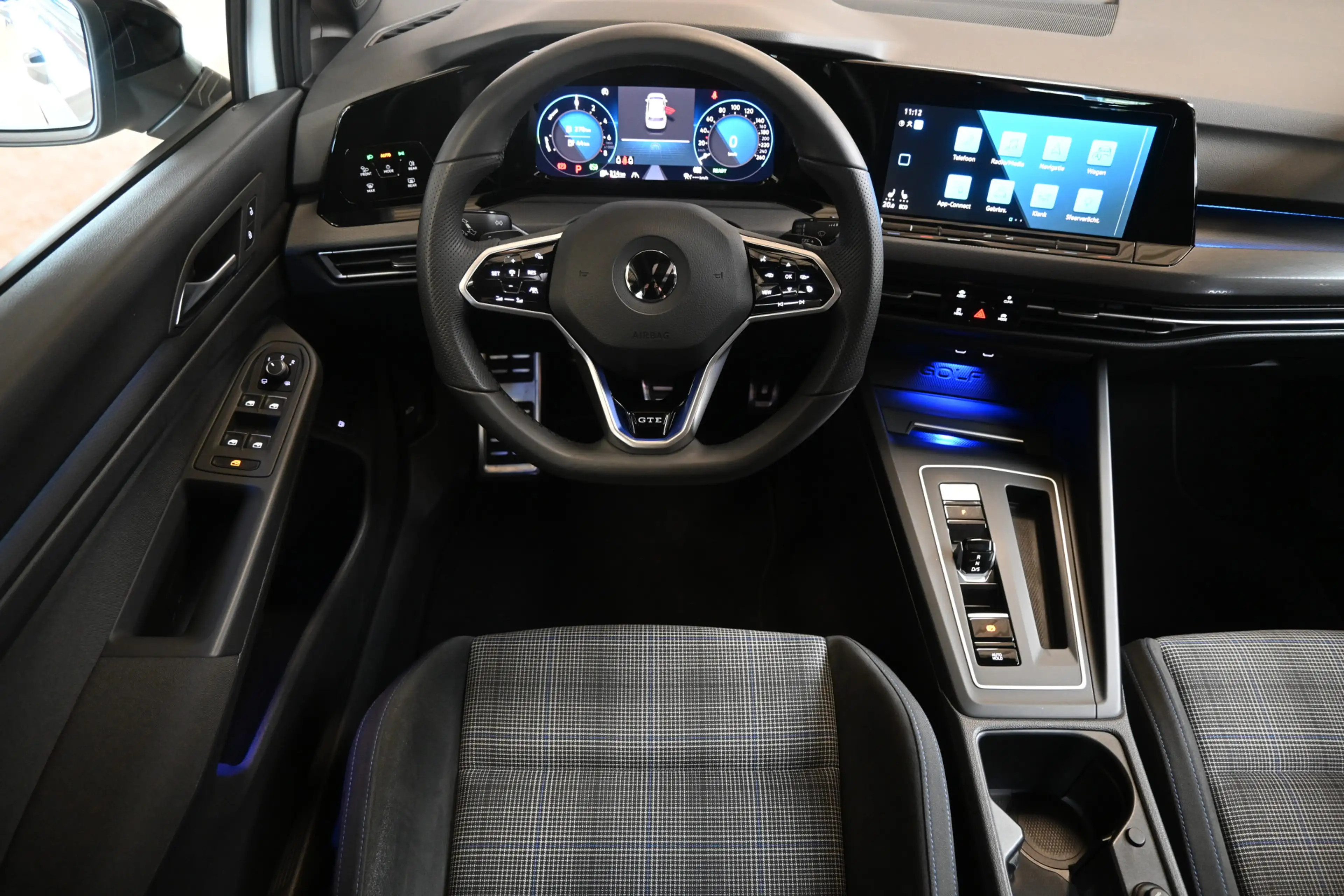 Volkswagen Golf GTE 1.4 eHybrid 245pk | Pano | Head-up | Trekhaak | 10 — photo 26