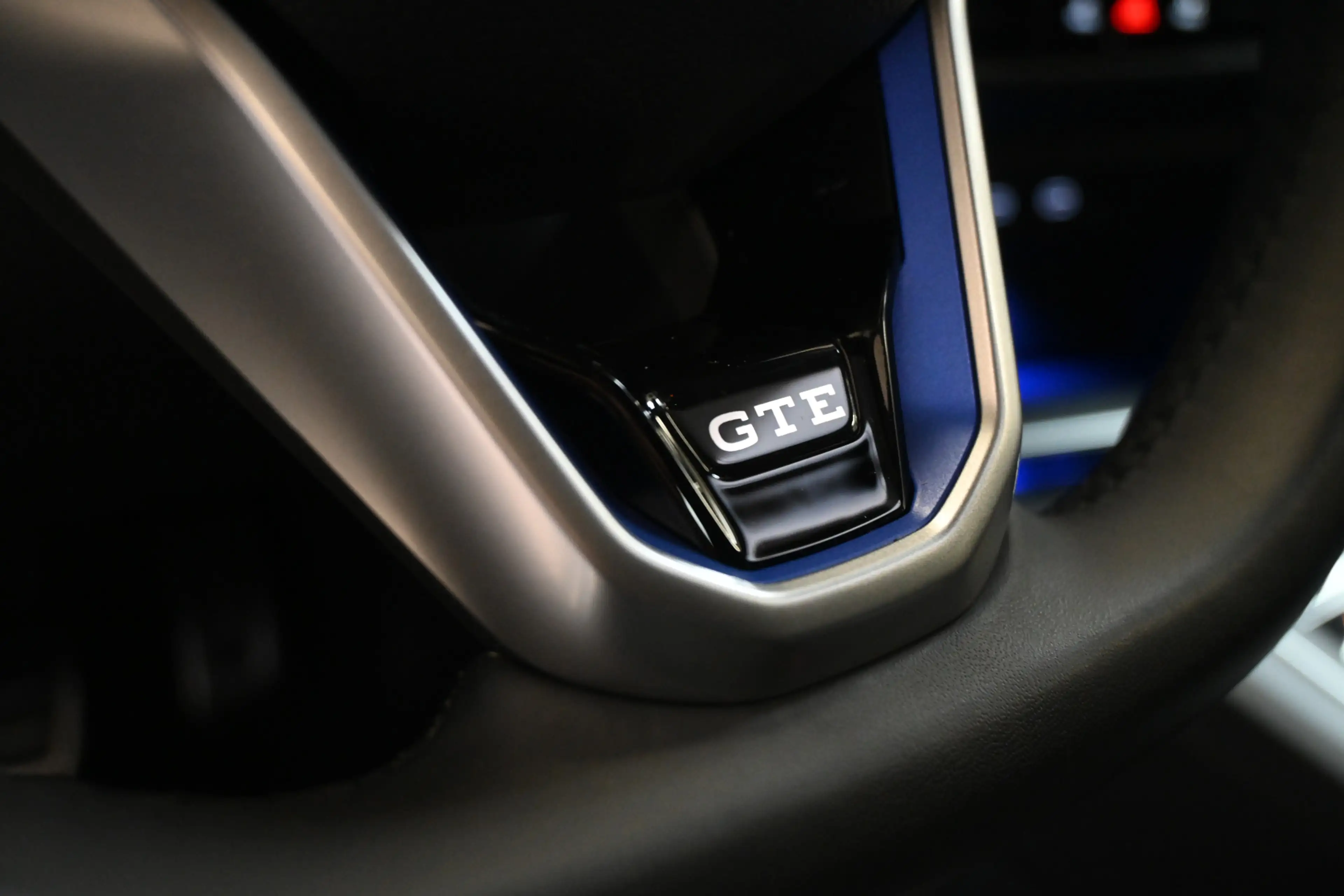 Volkswagen Golf GTE 1.4 eHybrid 245pk | Pano | Head-up | Trekhaak | 10 — photo 33