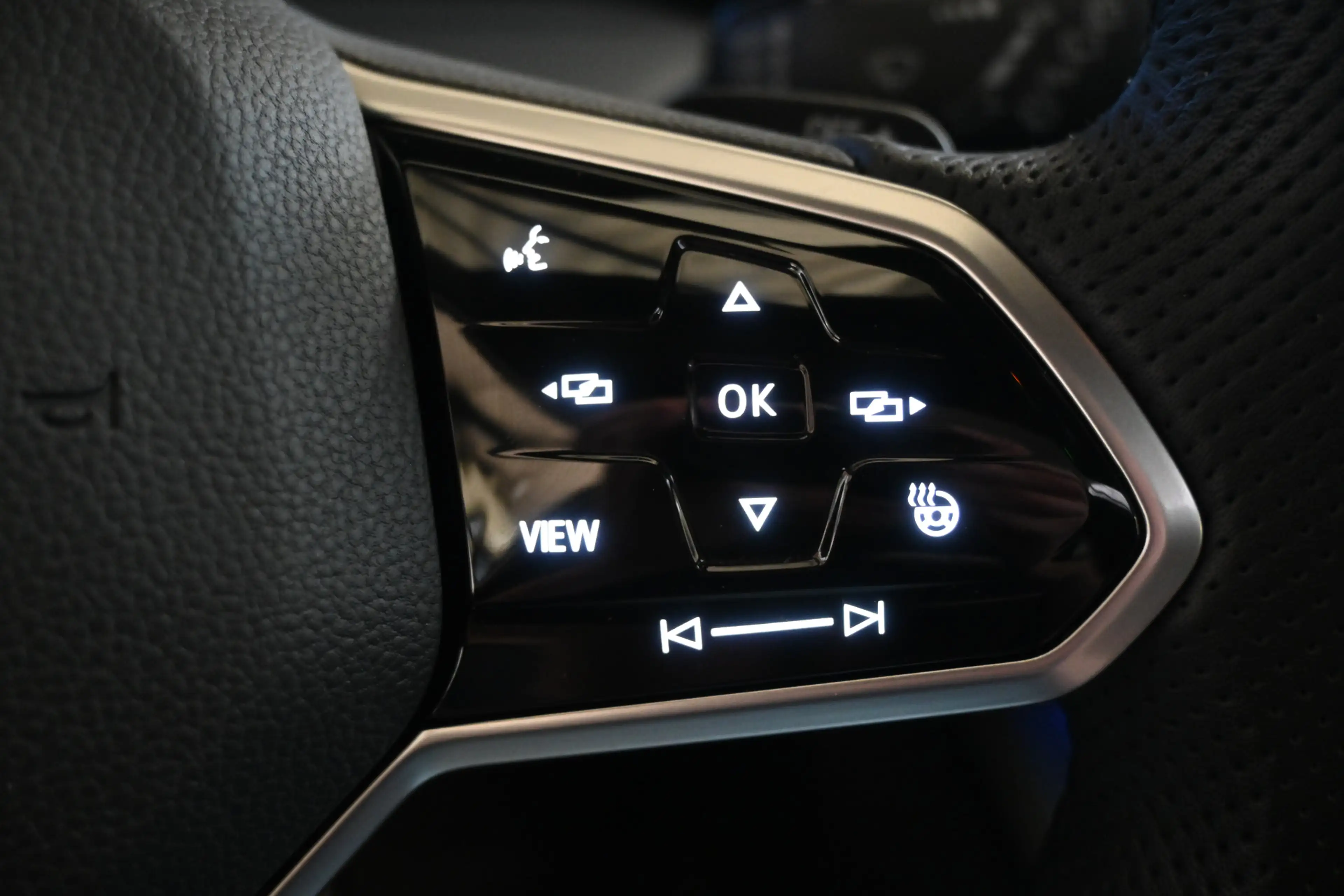 Volkswagen Golf GTE 1.4 eHybrid 245pk | Pano | Head-up | Trekhaak | 10 — photo 40