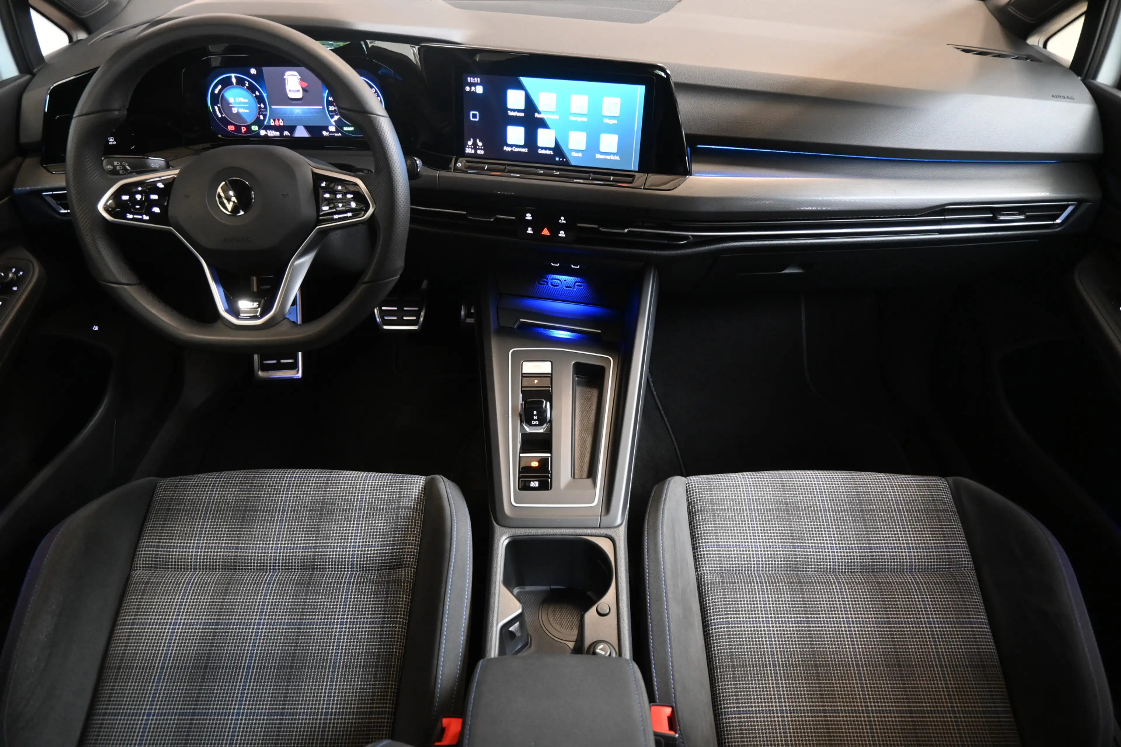 Volkswagen Golf GTE 1.4 eHybrid 245pk | Pano | Head-up | Trekhaak | 10 — photo 25