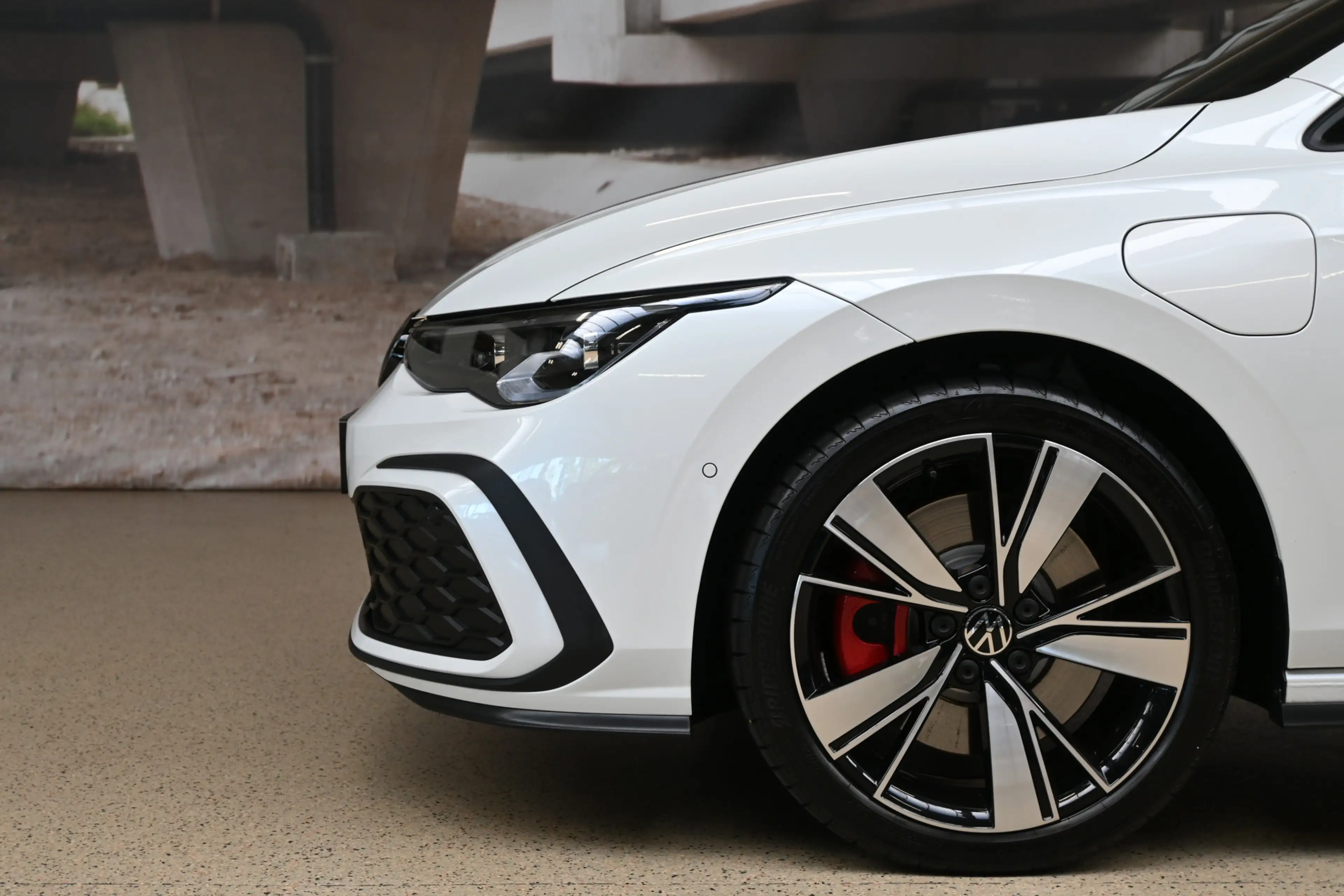 Volkswagen Golf GTE 1.4 eHybrid 245pk | Pano | Head-up | Trekhaak | 10 — photo 7