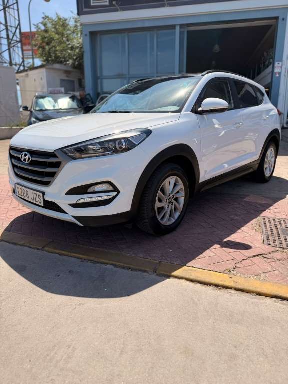 Hyundai TUCSON 1.7CRDI BD Tecno 4x2 - foto 1