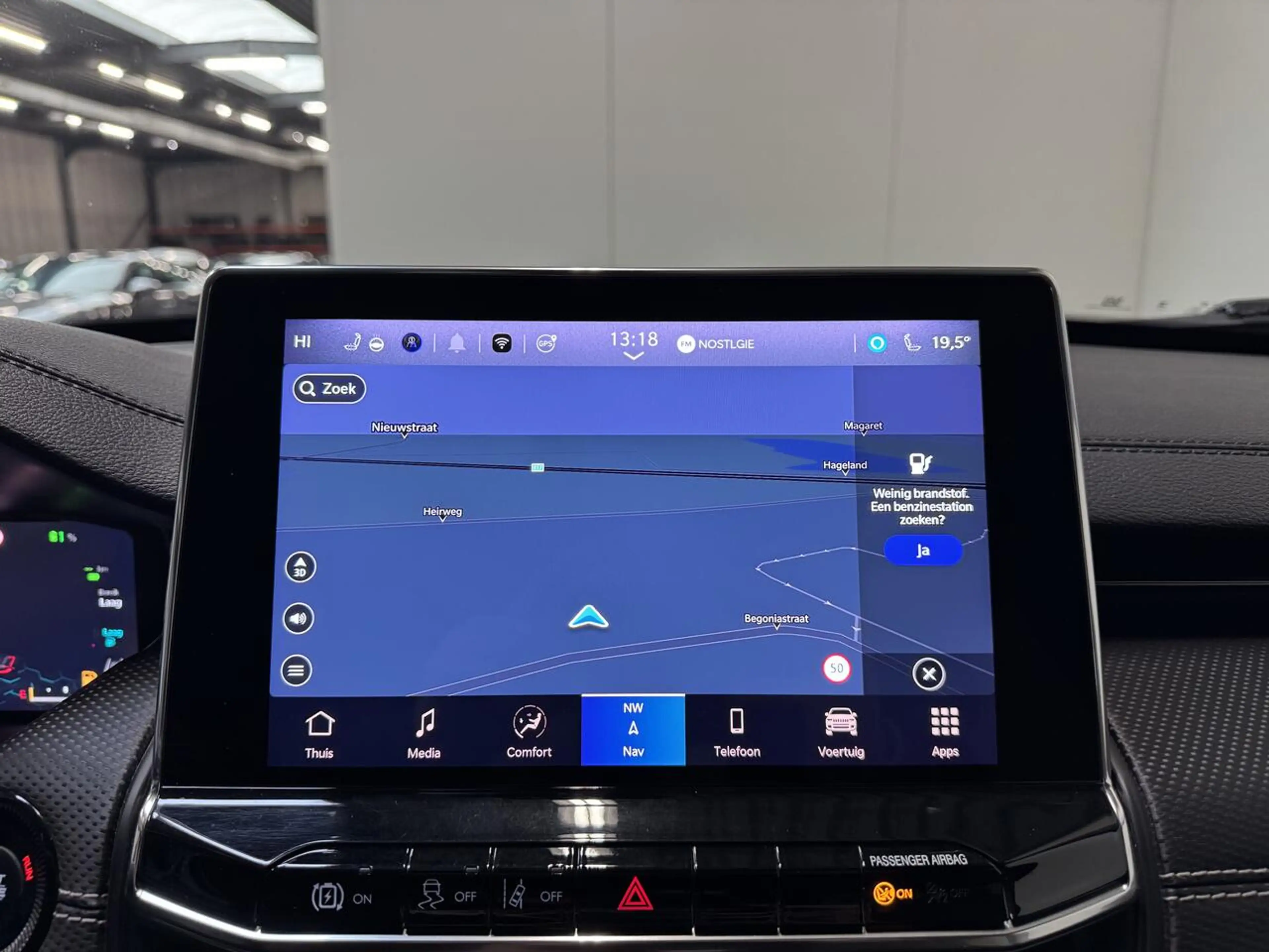 Jeep Compass 1.3 Hybrid PlugIn AWD - Apple CarPlay - Topstaa... — photo 15