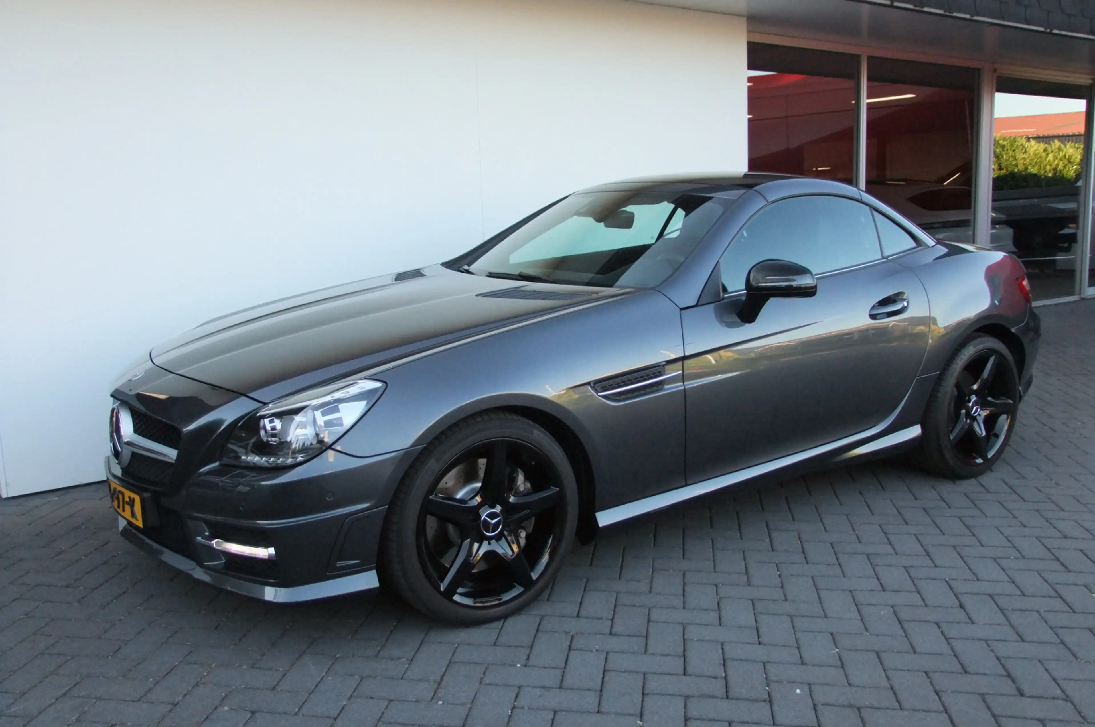 Mercedes-Benz SLK 250 Edition 1/ AMG pakket/ Stoelverwarming + Airscarf/ — photo 9