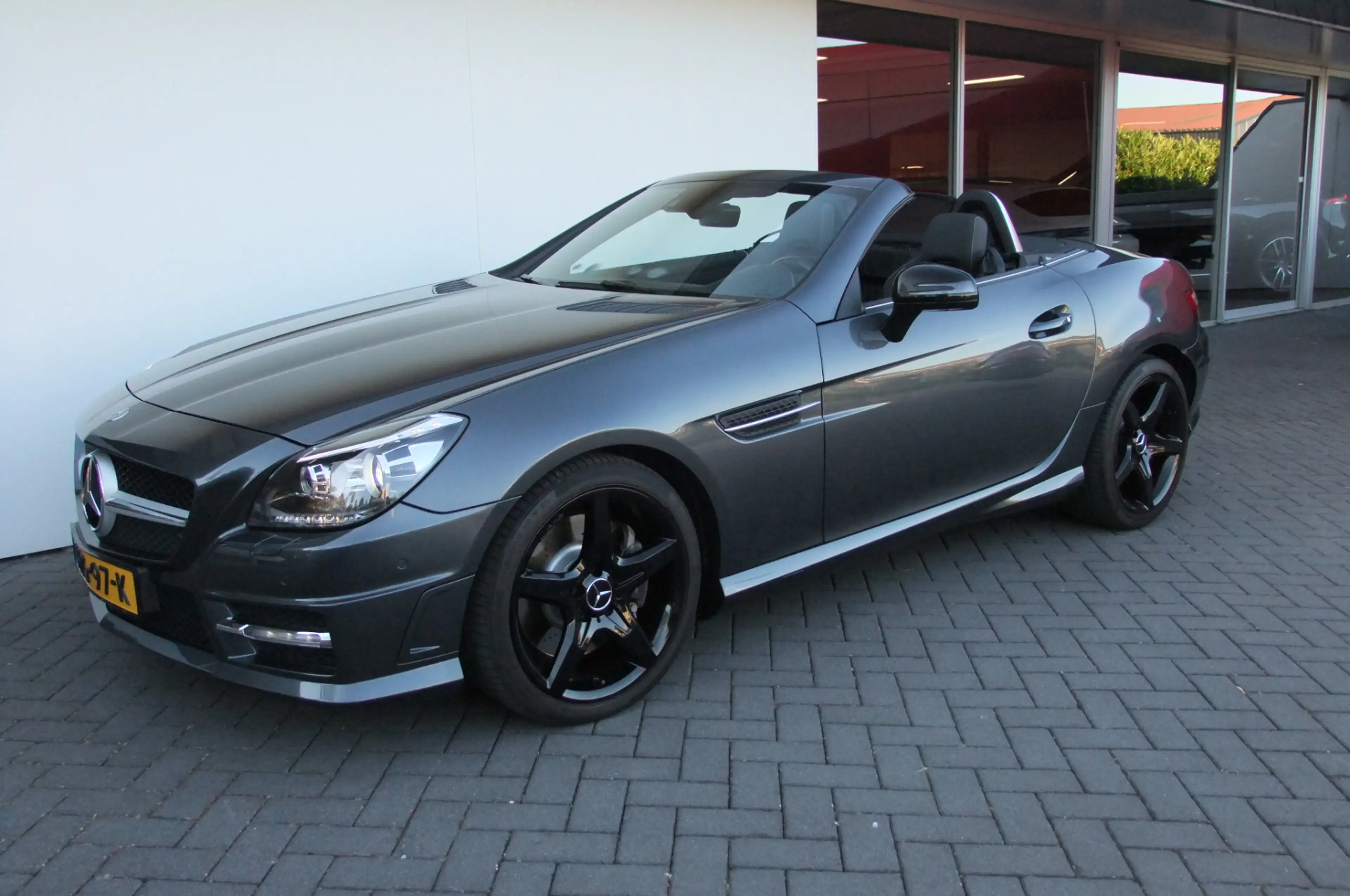 Mercedes-Benz SLK 250 Edition 1/ AMG pakket/ Stoelverwarming + Airscarf/ — photo 20