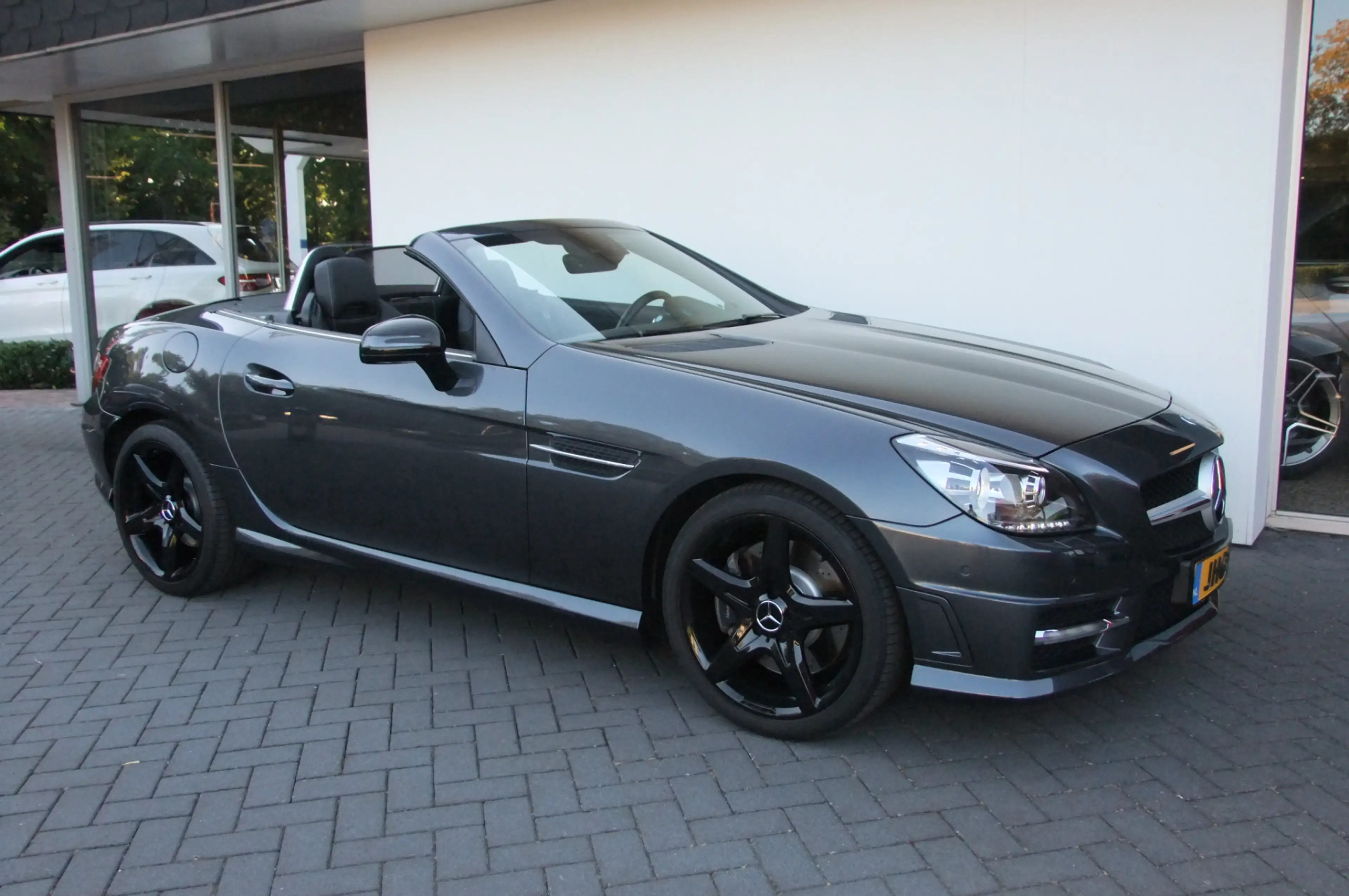 Mercedes-Benz SLK 250 Edition 1/ AMG pakket/ Stoelverwarming + Airscarf/ — photo 21